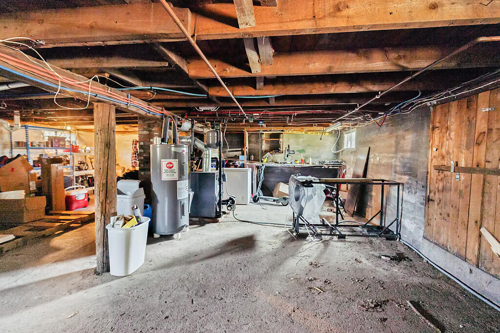19 Summer Street Property Photo 29