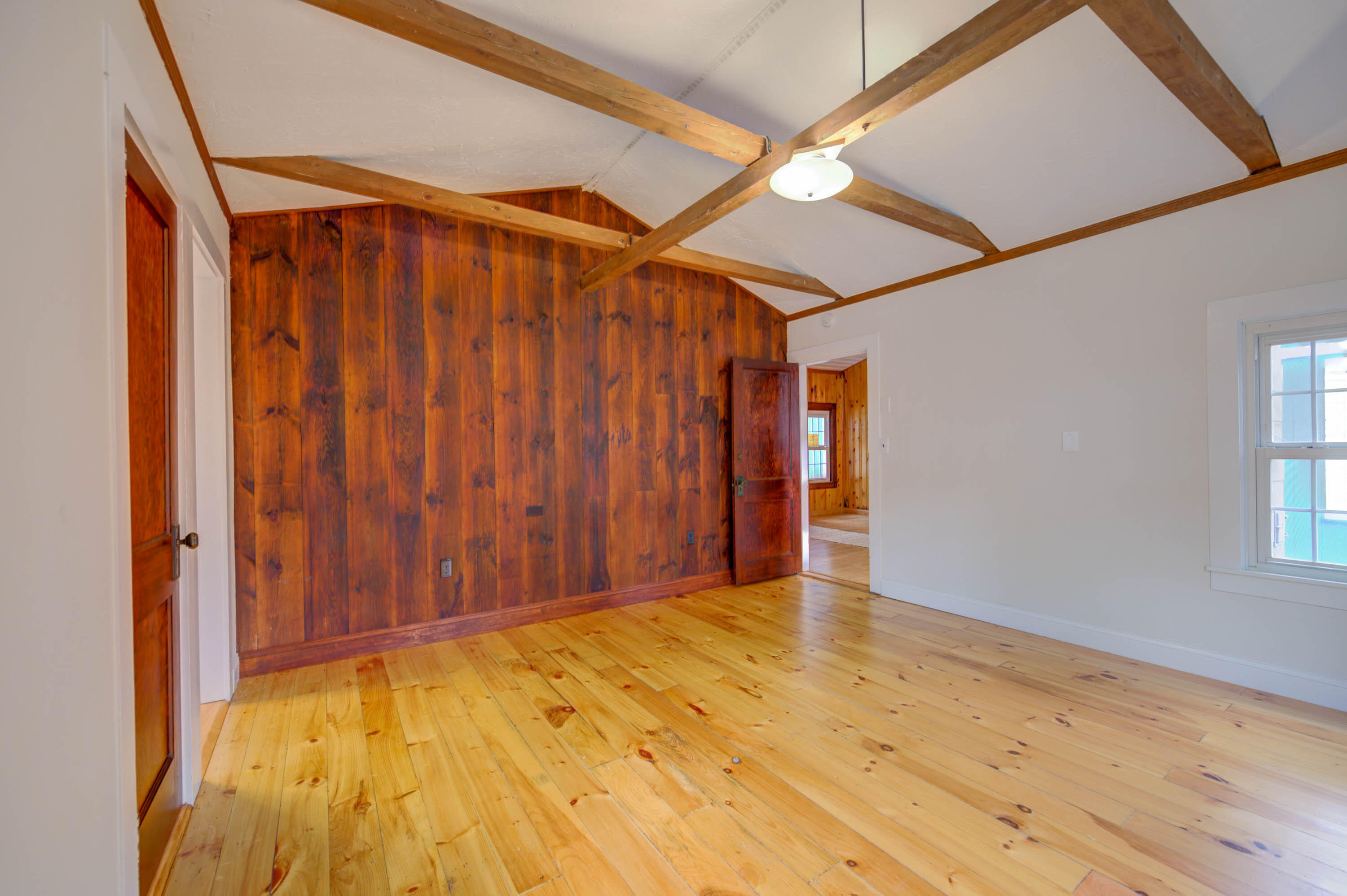 61 Shore Road Property Photo 7