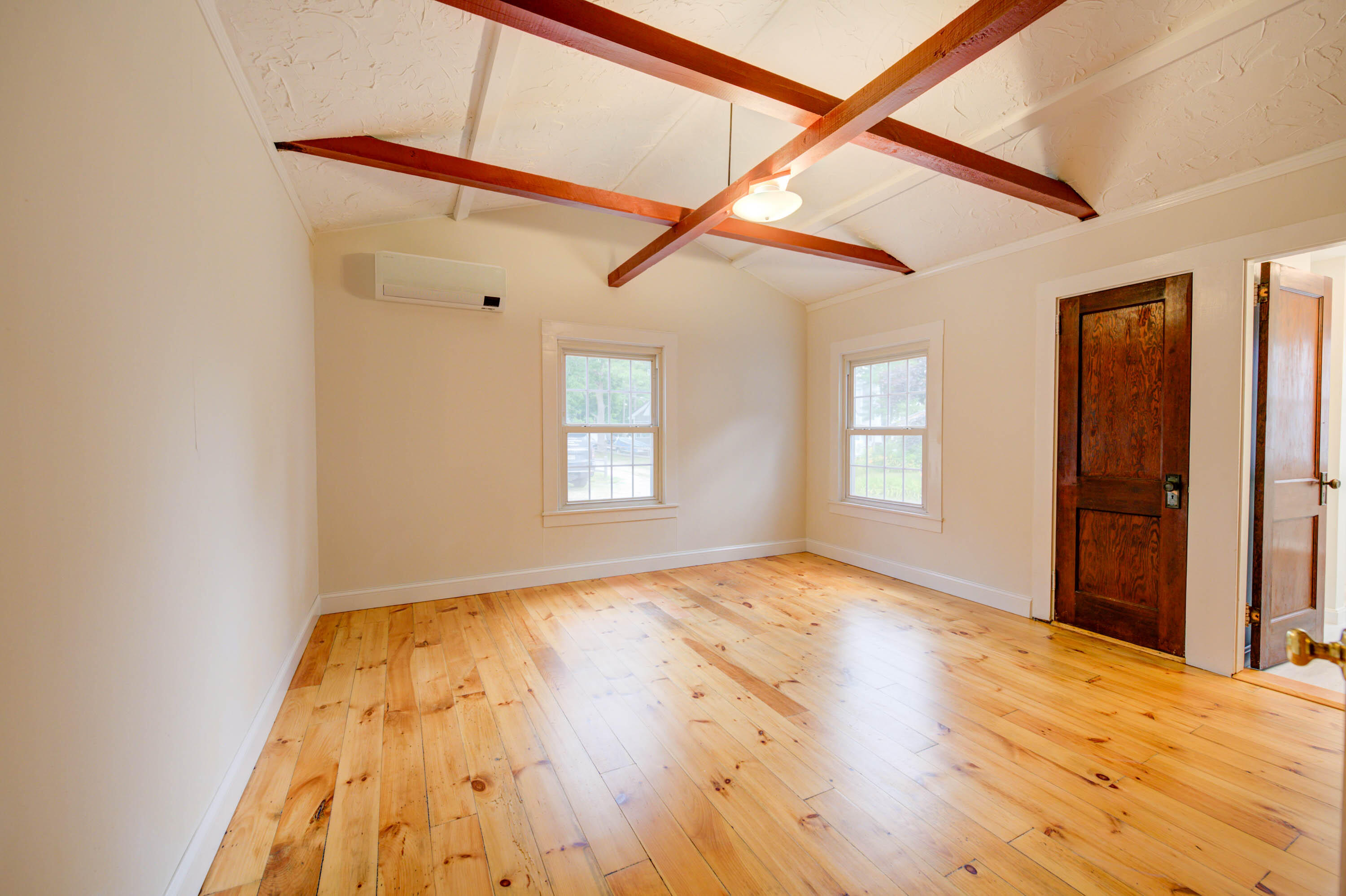61 Shore Road Property Photo 15