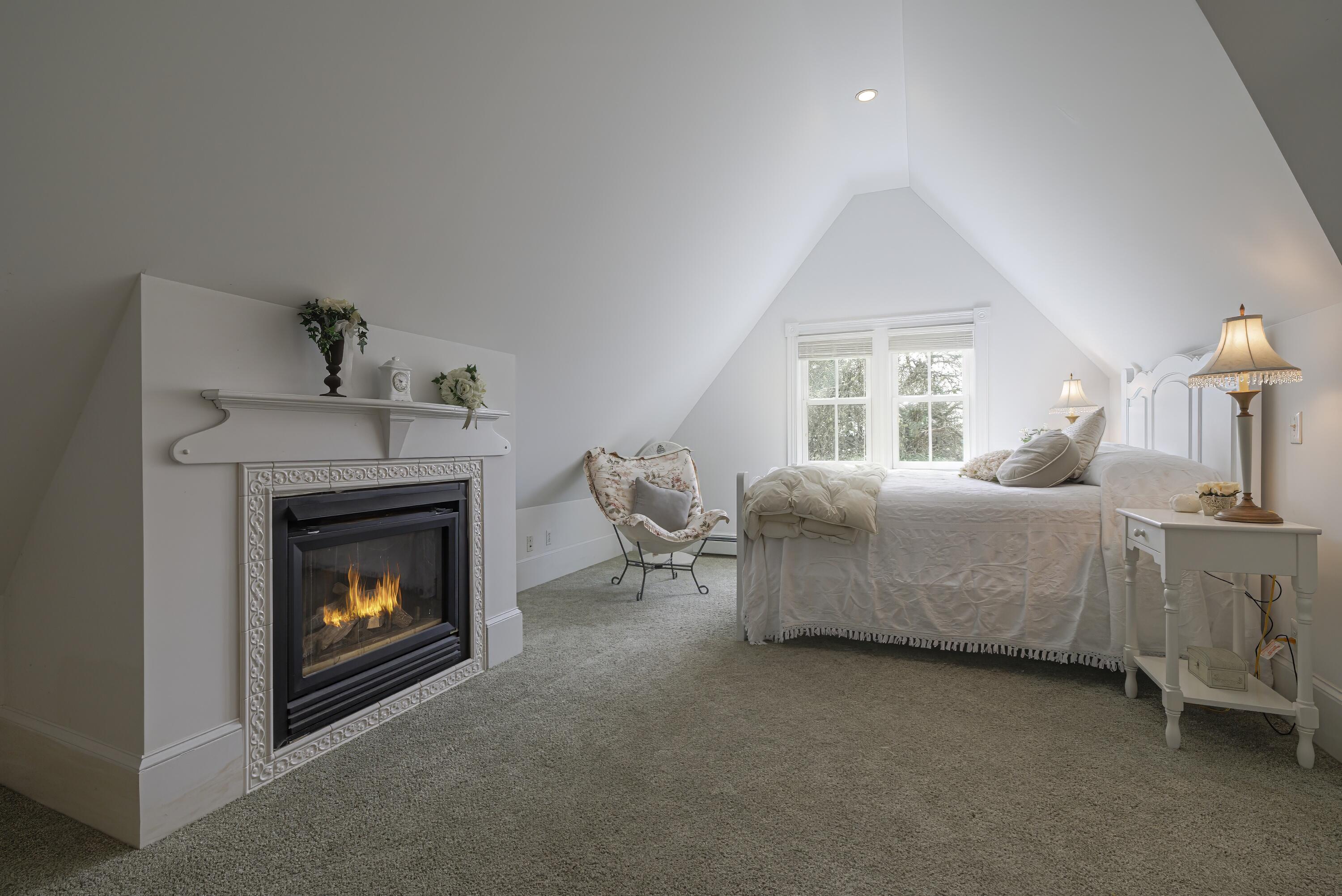 55 Ferry Road Property Photo 33
