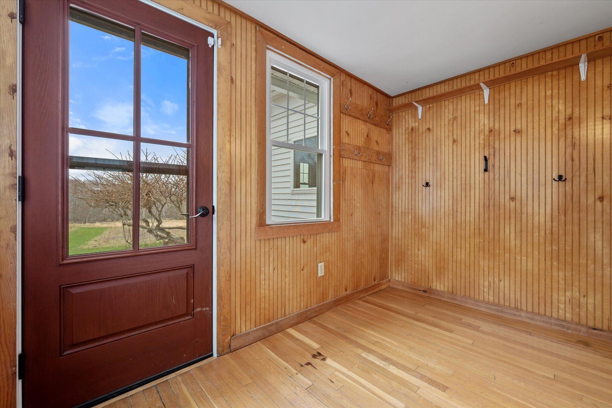 11 Woodbury Way Property Photo 5