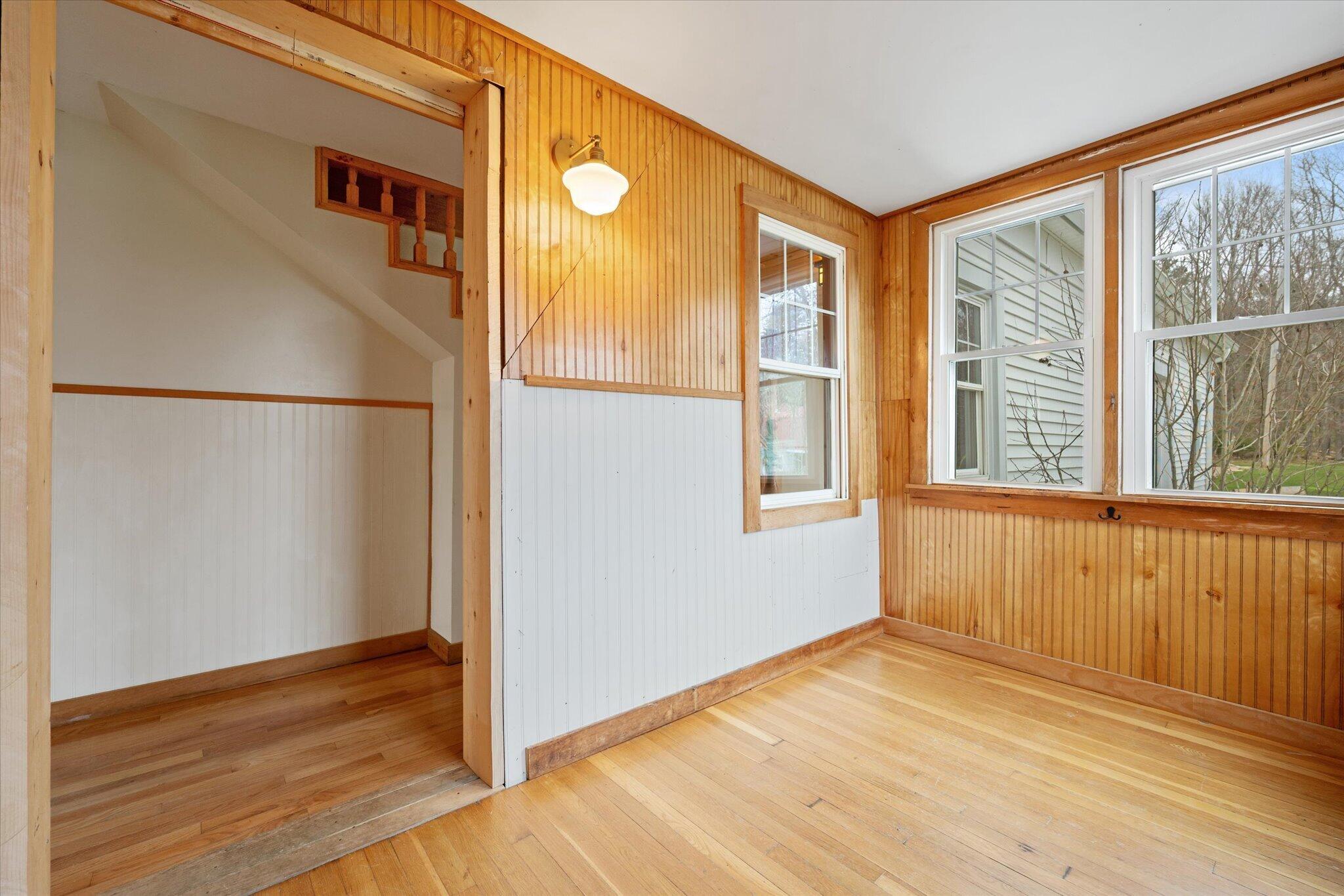 11 Woodbury Way Property Photo 6