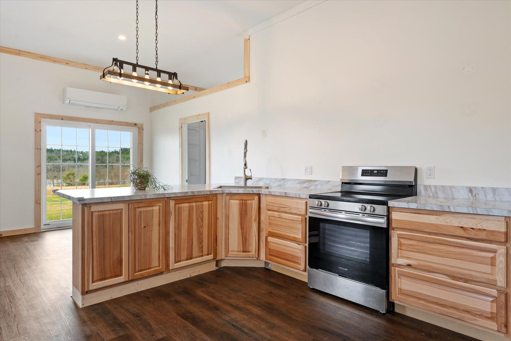 11 Woodbury Way Property Photo 39