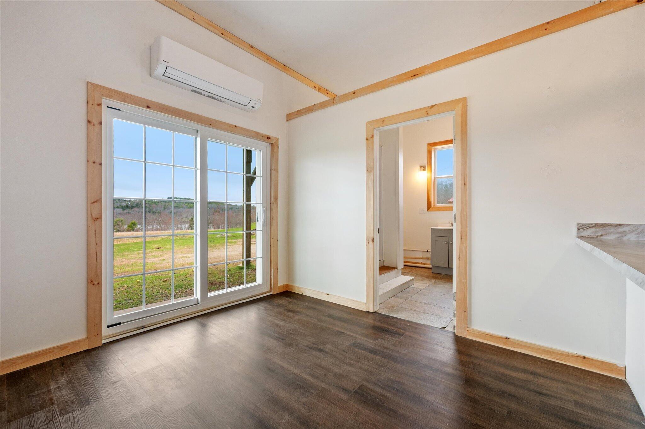 11 Woodbury Way Property Photo 42