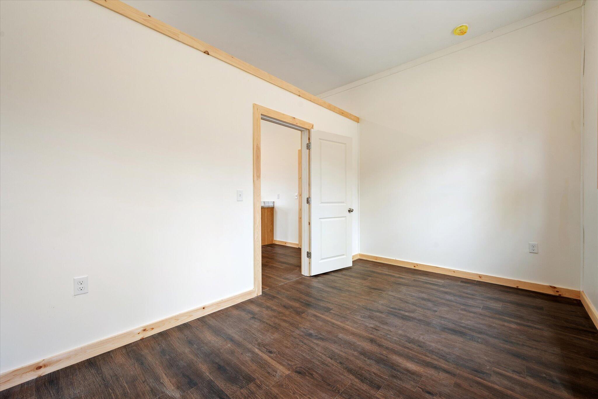 11 Woodbury Way Property Photo 45