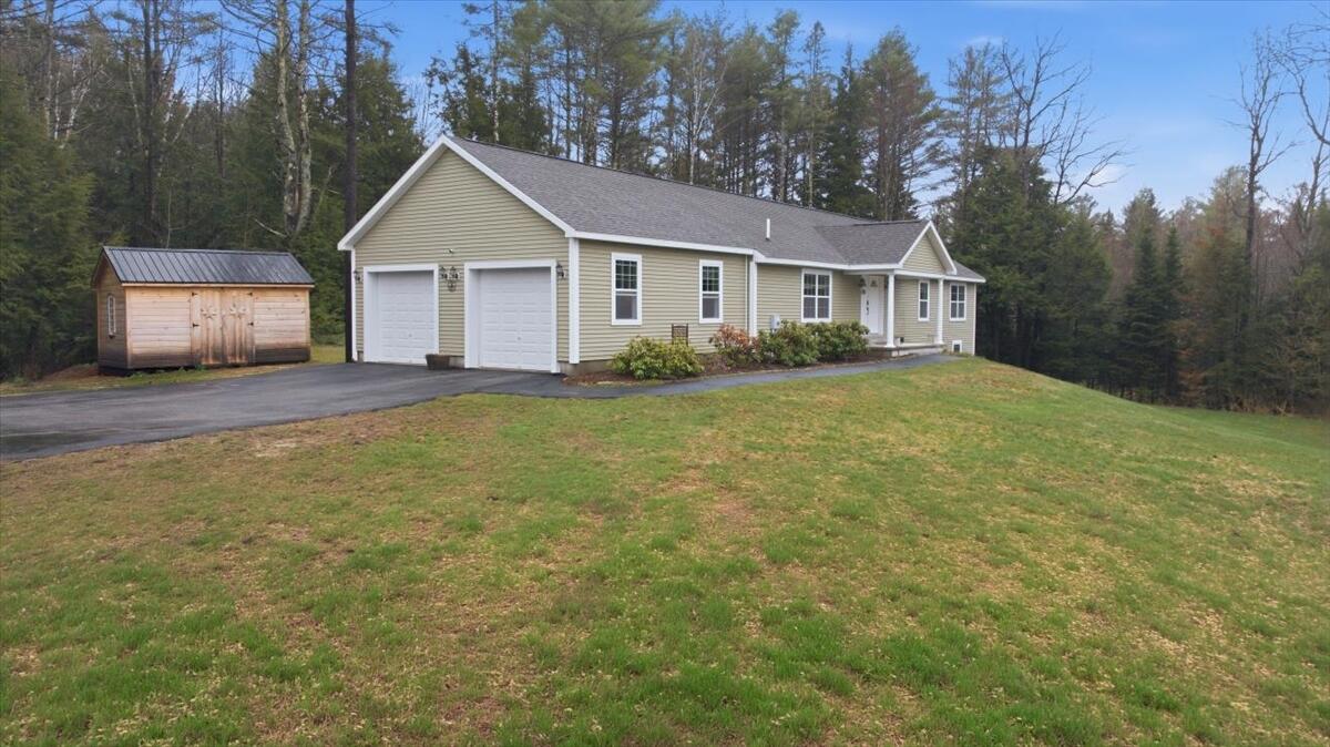 13 Bowdoin Drive Property Photo 2
