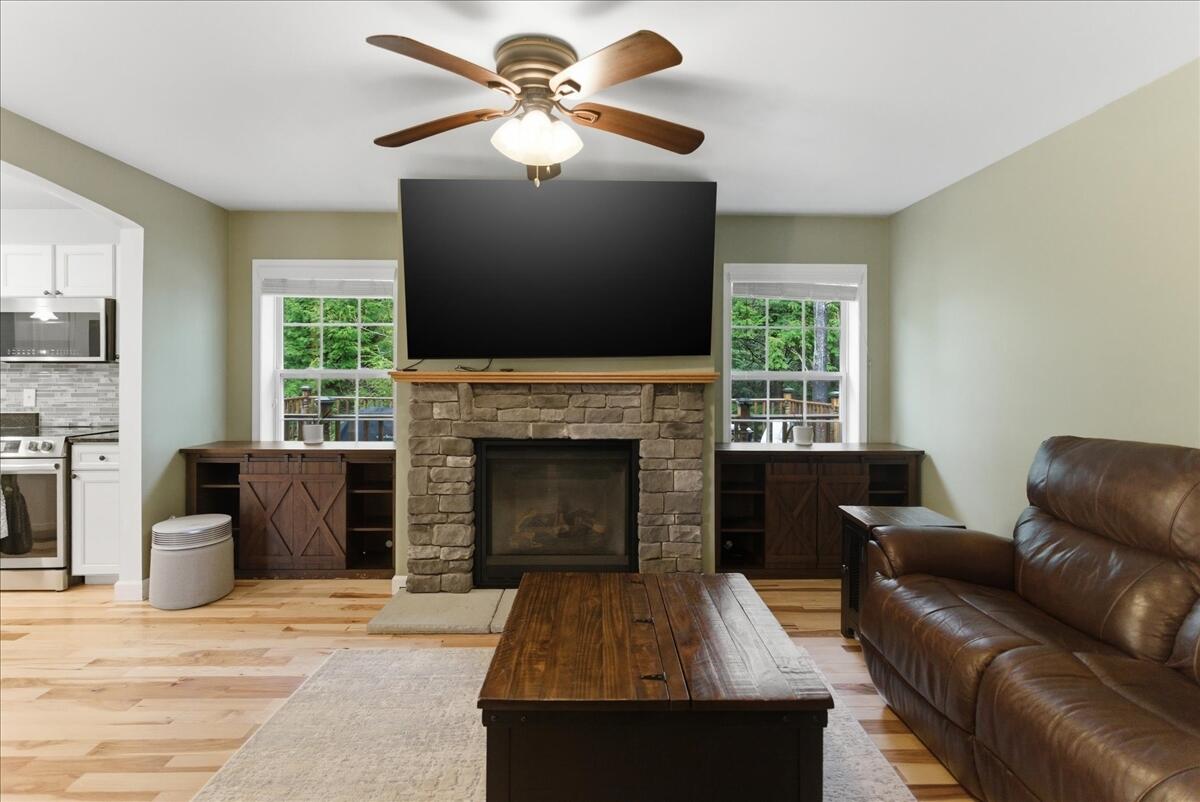 13 Bowdoin Drive Property Photo 4