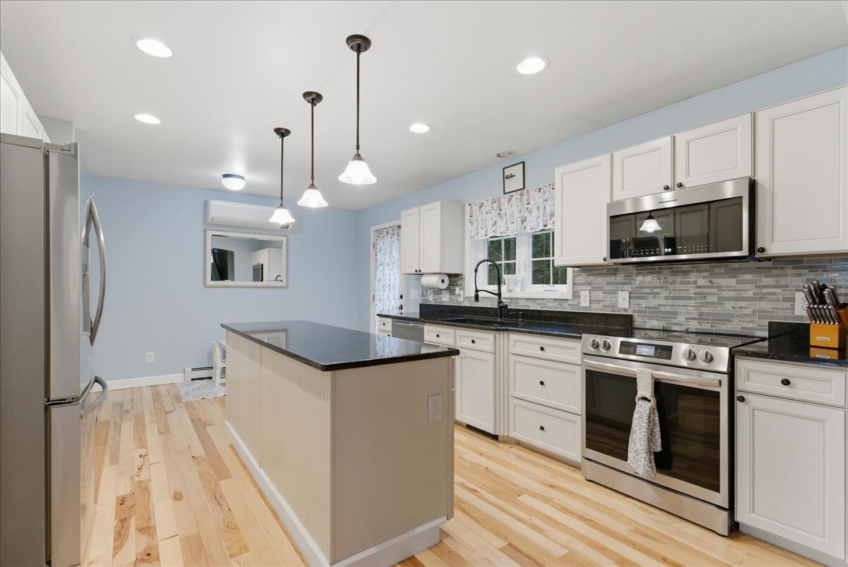 13 Bowdoin Drive Property Photo 17