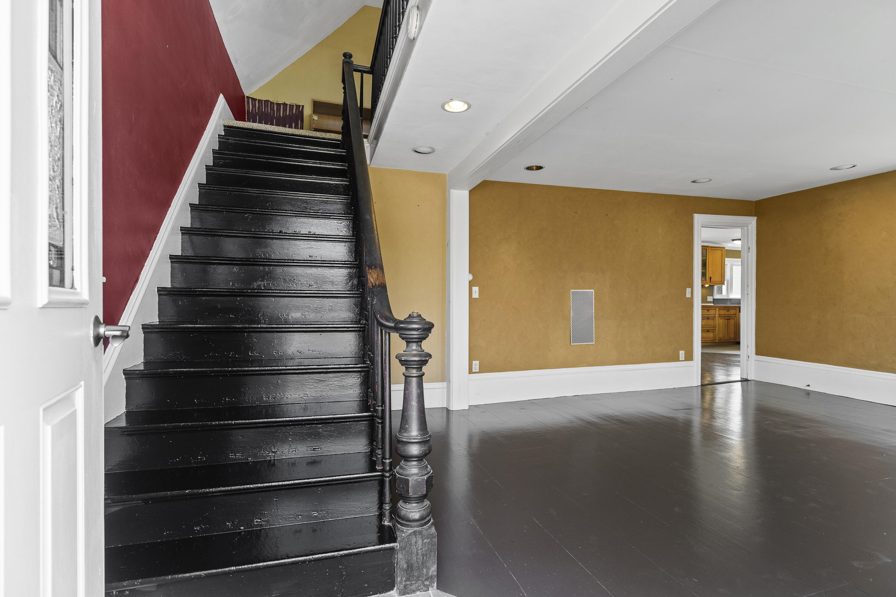 178 Huddle Road Property Photo 13