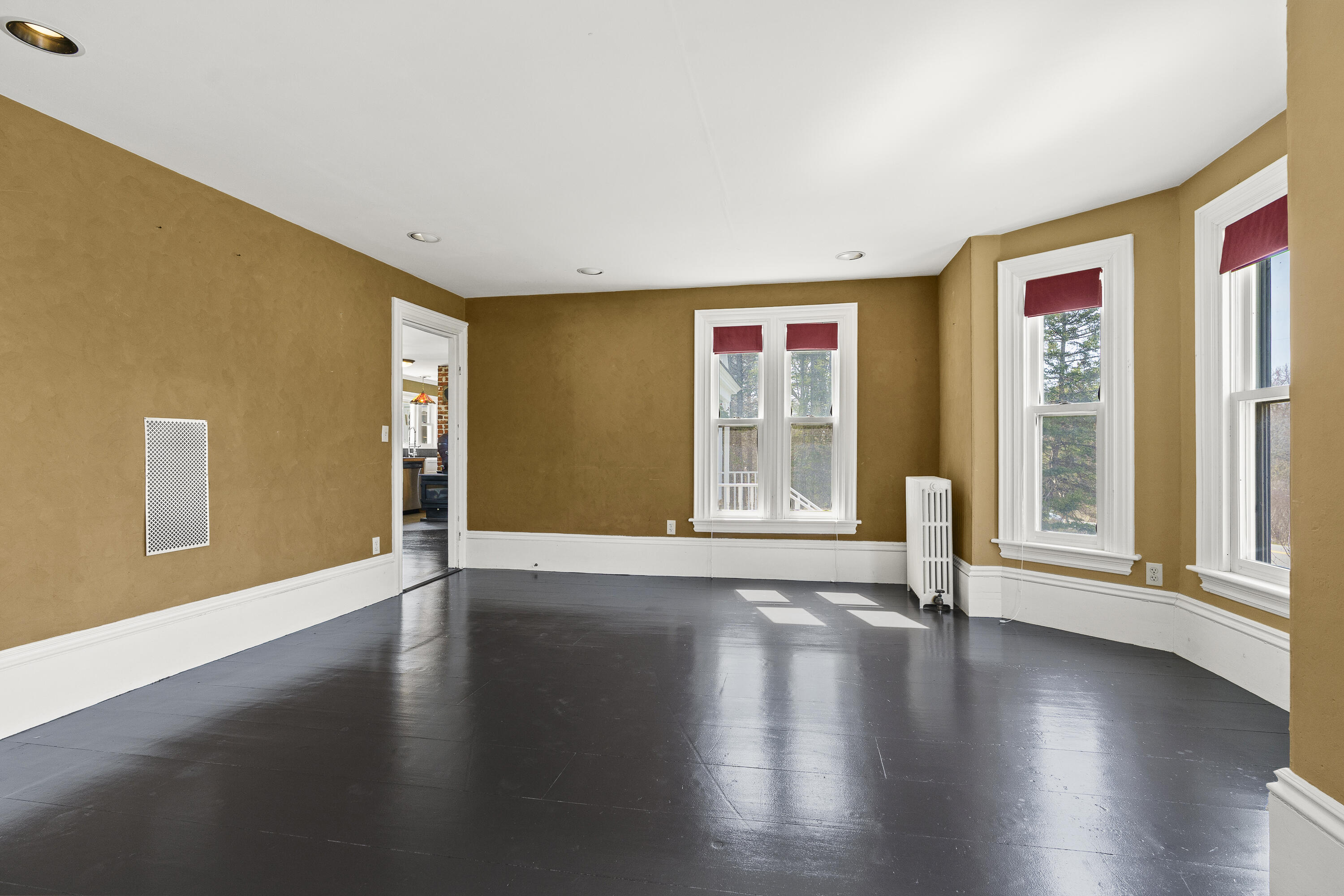 178 Huddle Road Property Photo 14