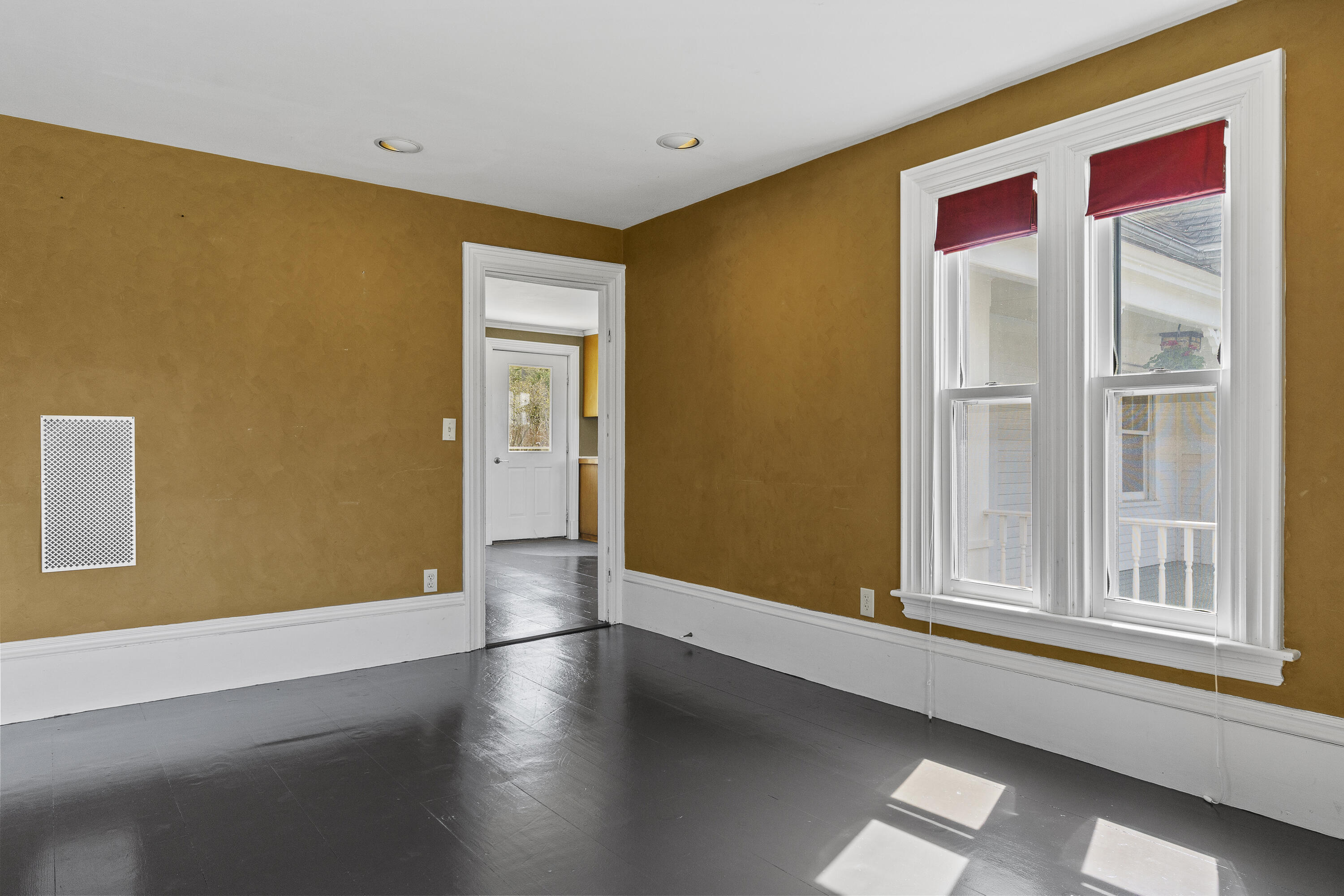 178 Huddle Road Property Photo 16
