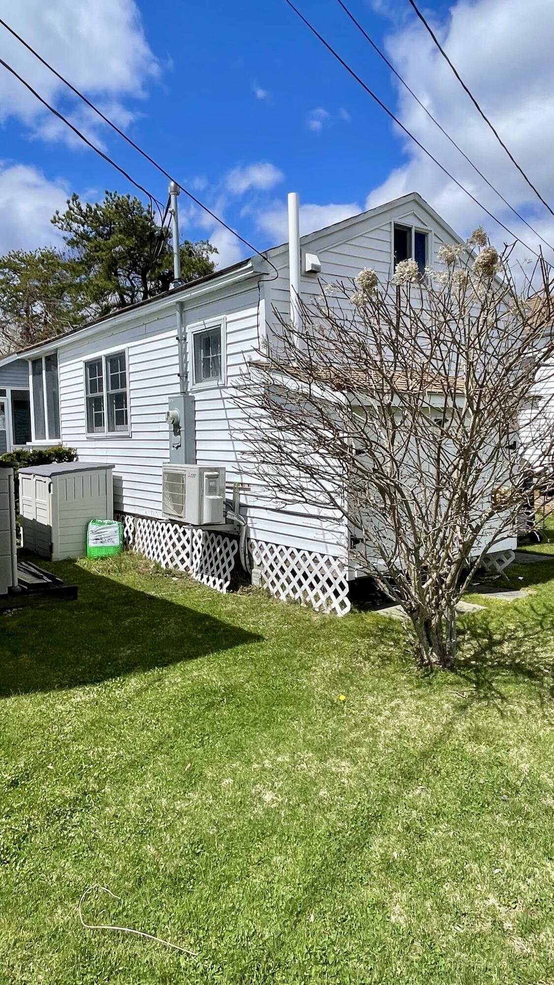 9 E Grand Avenue 17 Property Photo 21