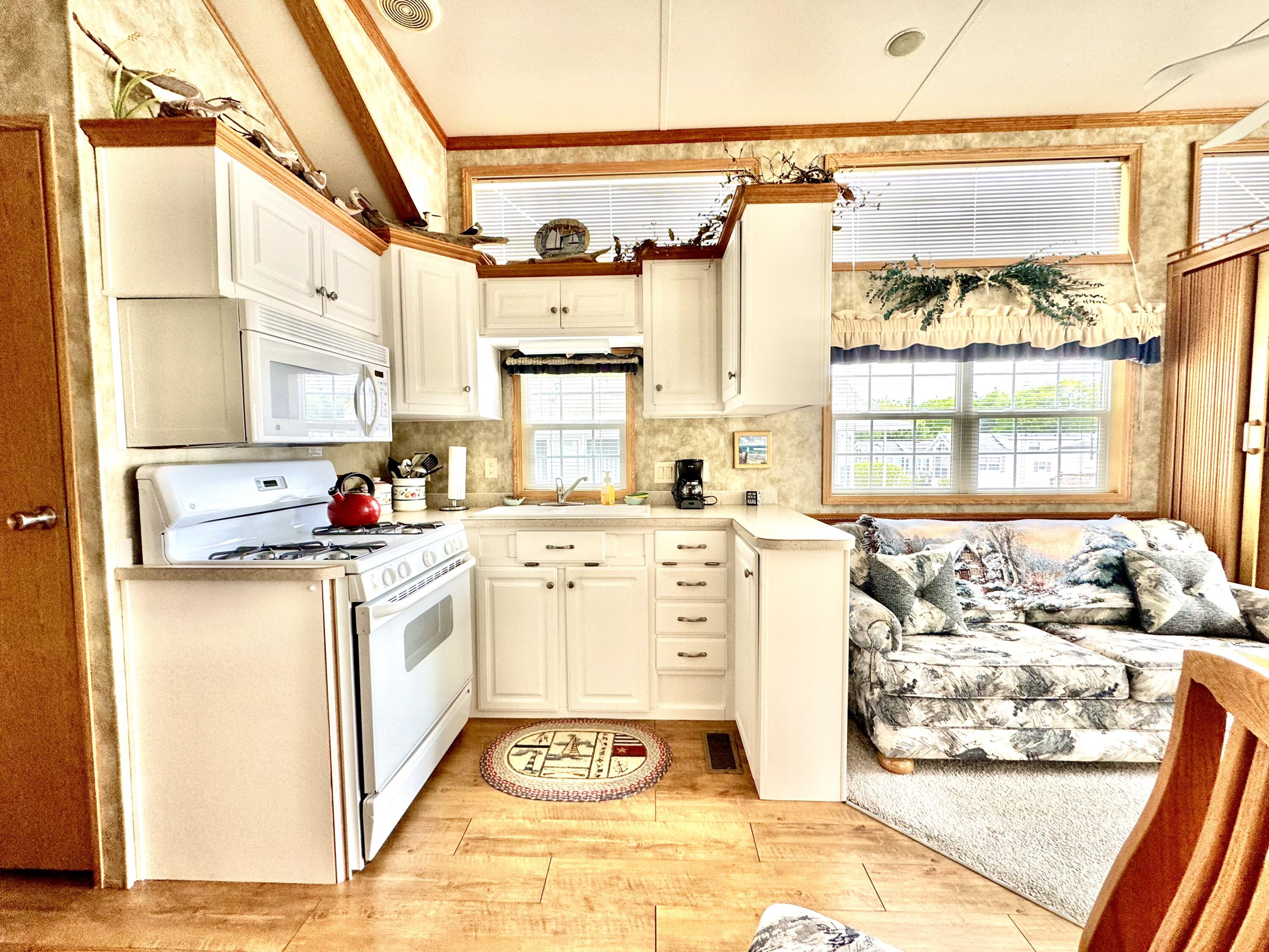 430 Post Road 130 Property Photo 13