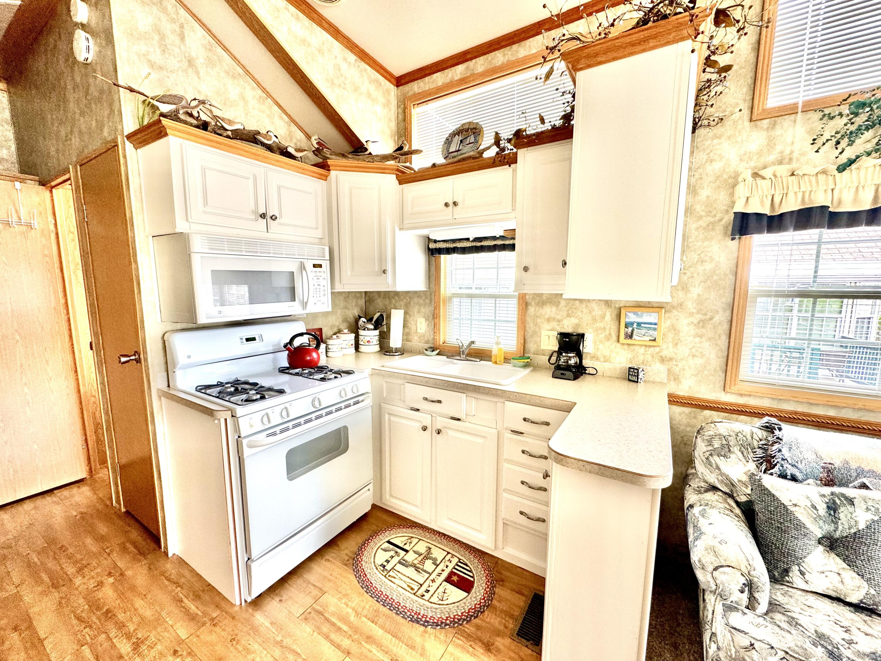 430 Post Road 130 Property Photo 14