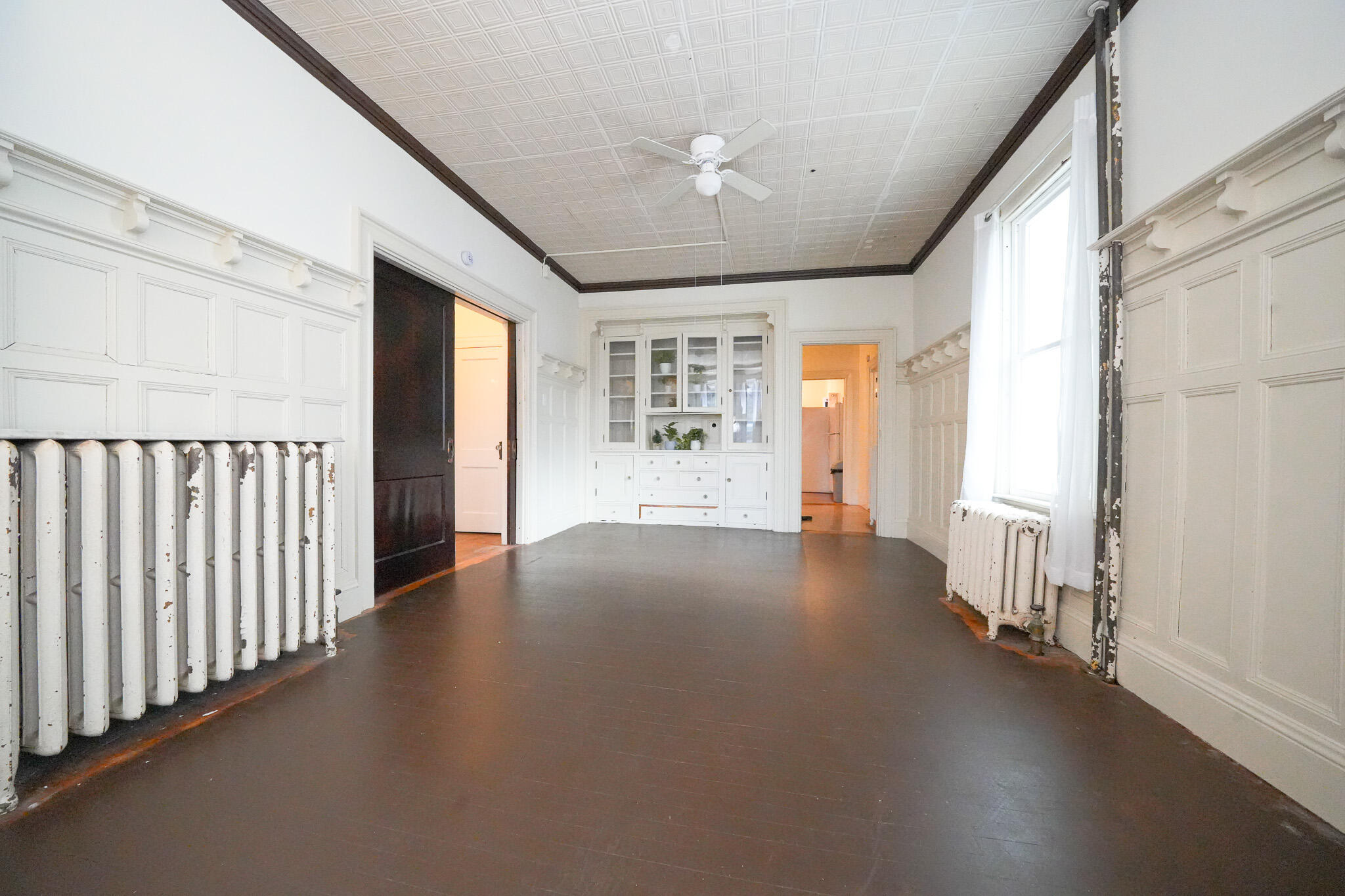 115 Essex Street Property Photo 19