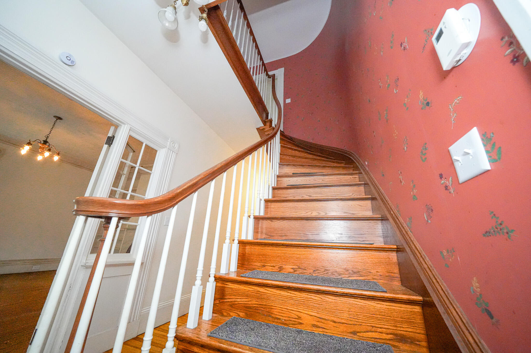 115 Essex Street Property Photo 20