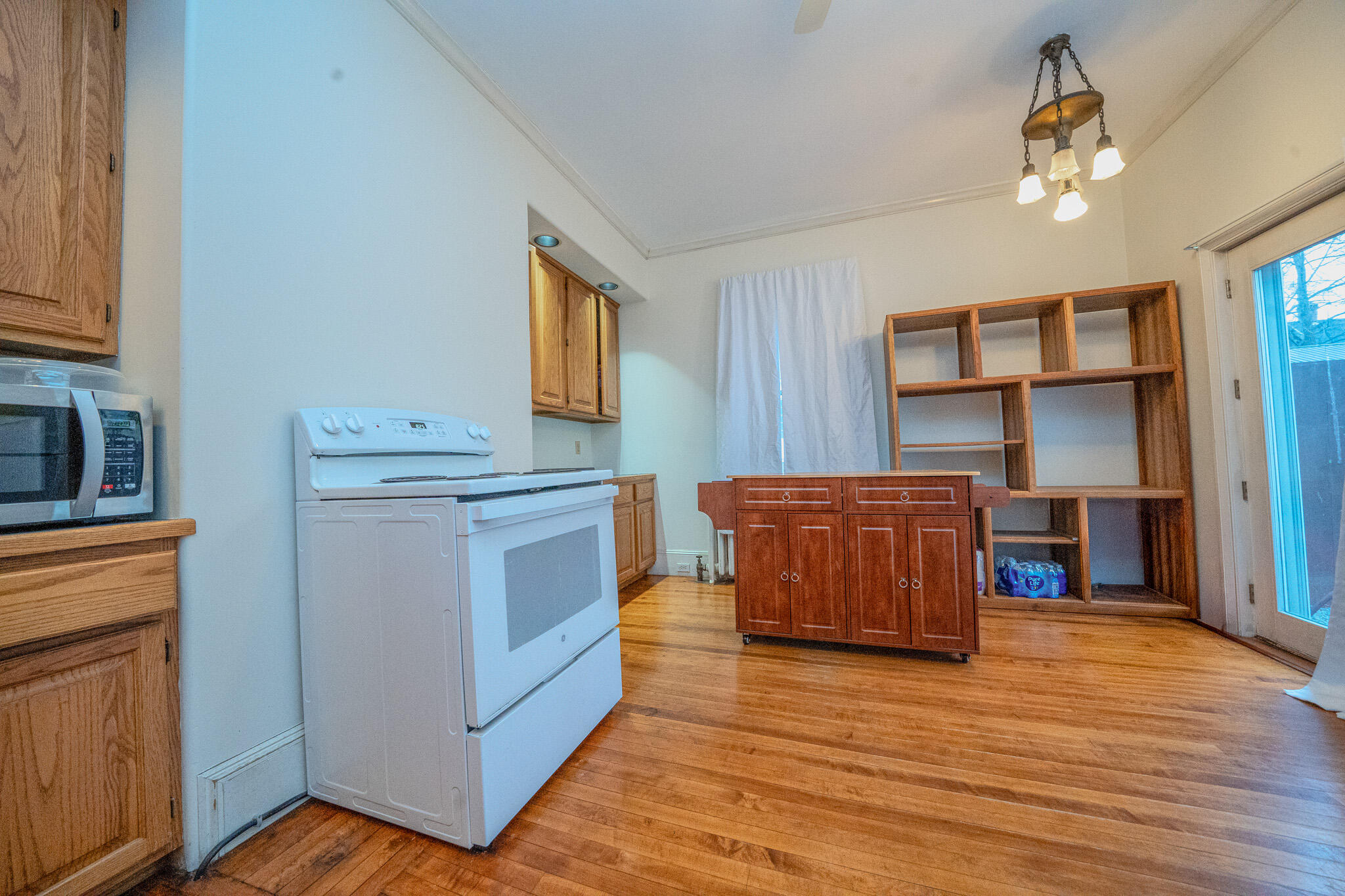 115 Essex Street Property Photo 25