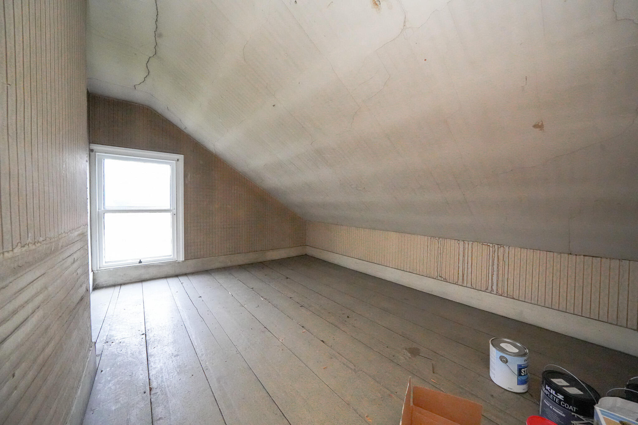 115 Essex Street Property Photo 40