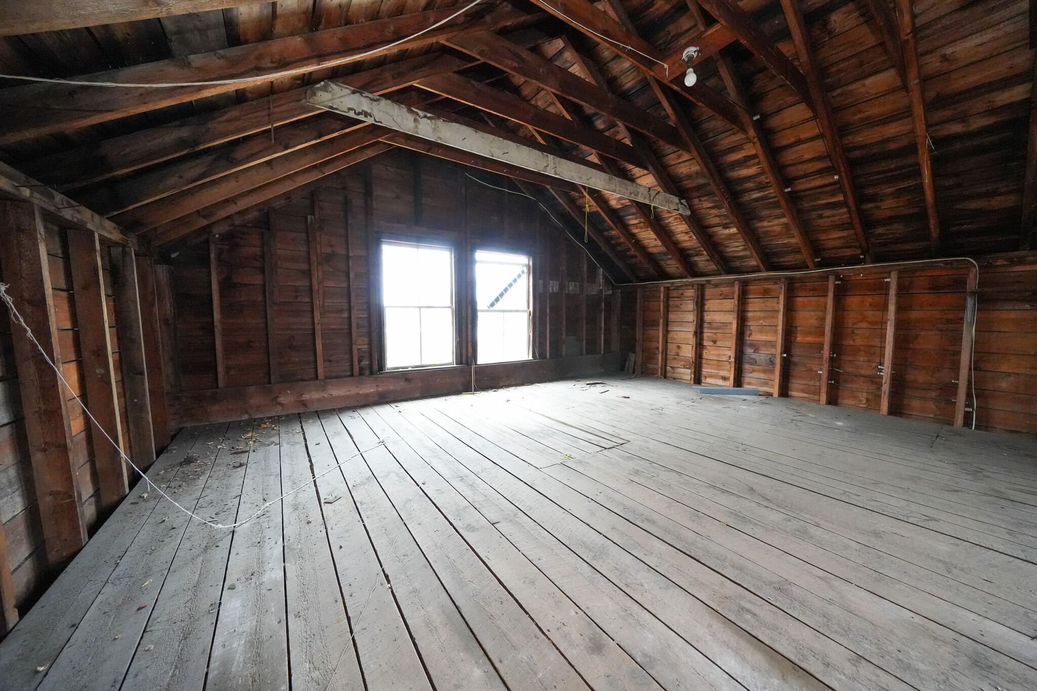 115 Essex Street Property Photo 50