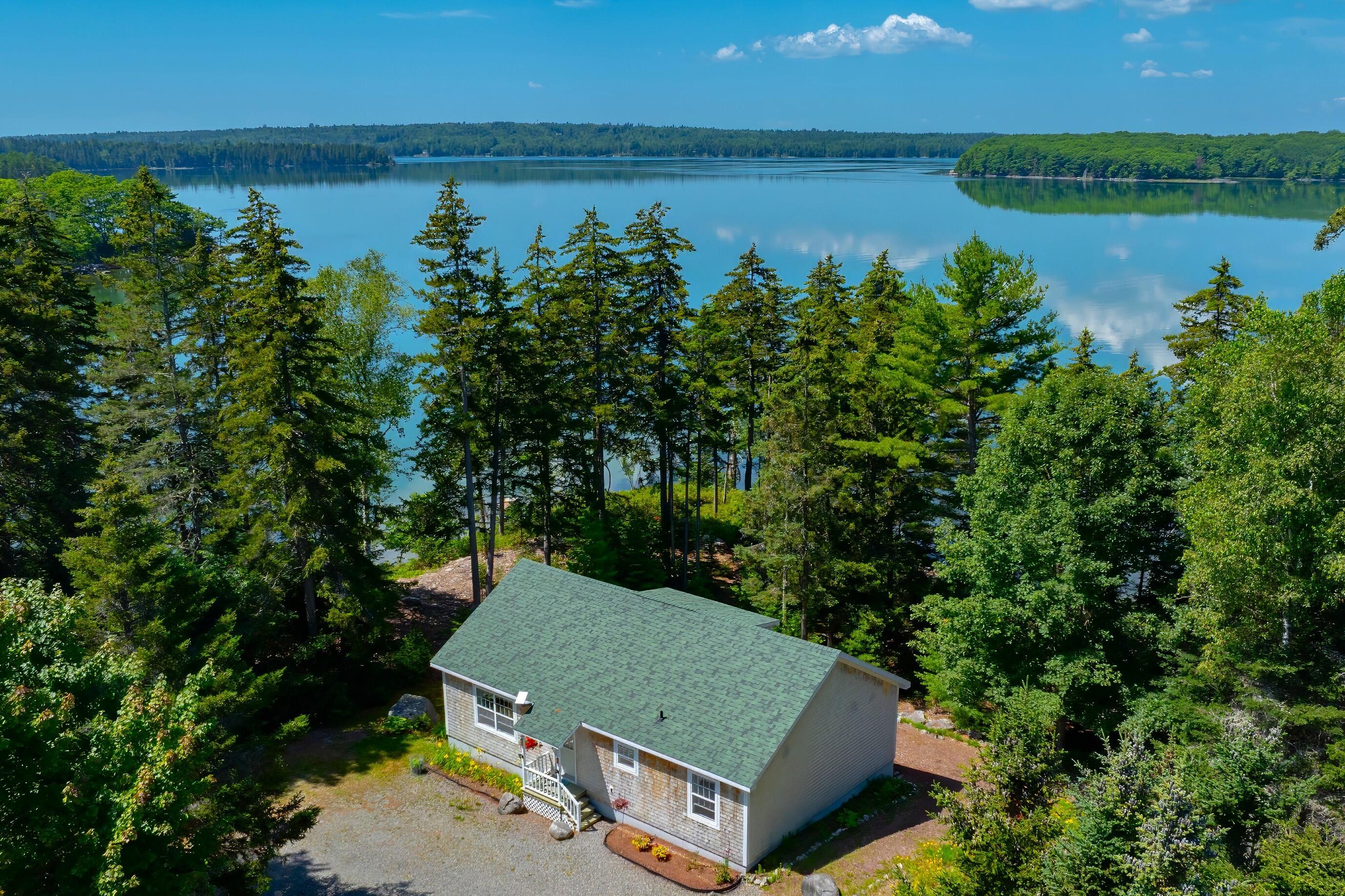 73 Taunton Bay Shores Road Property Photo 1
