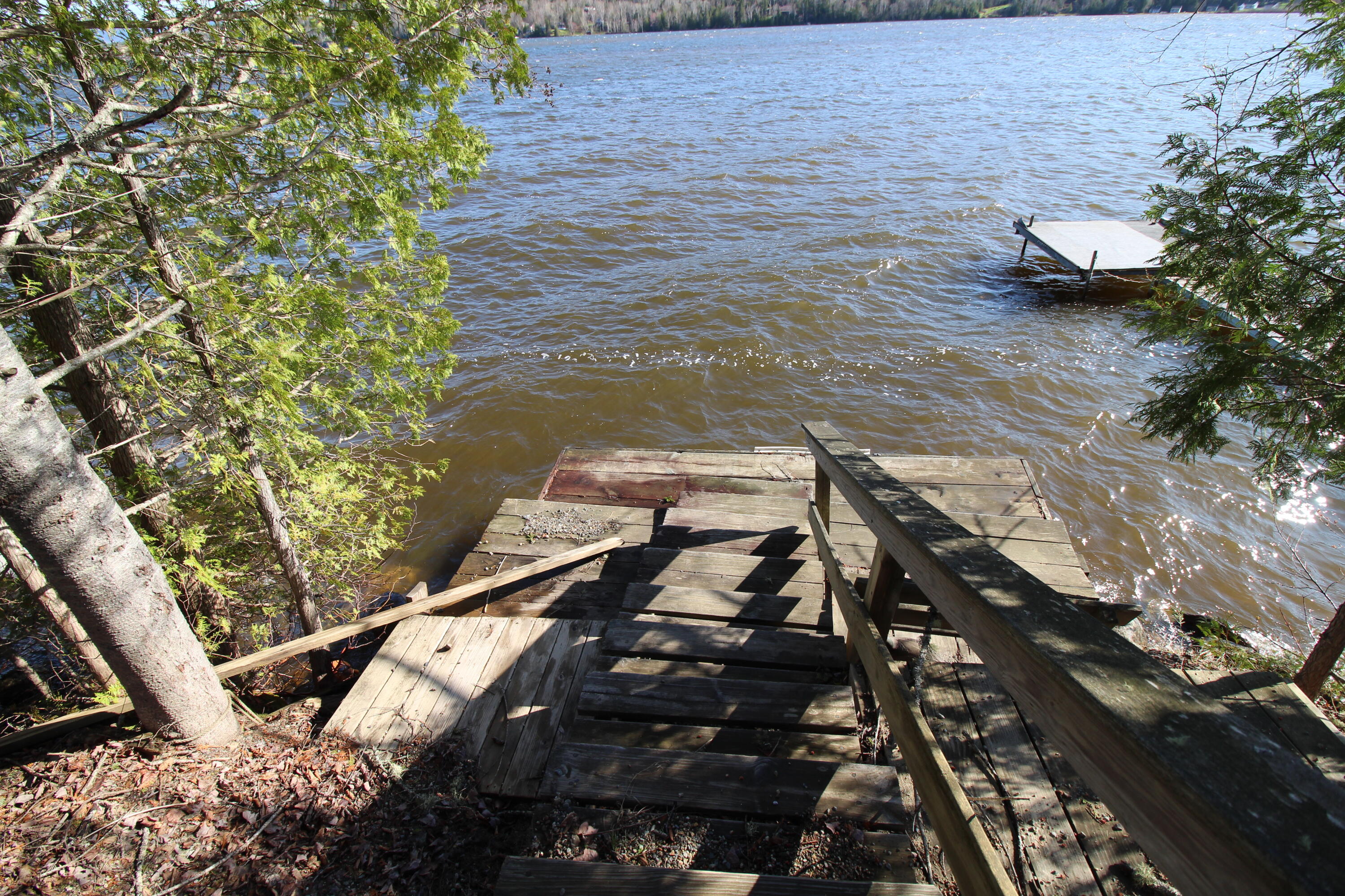 120 South Shore Drive Property Photo 3