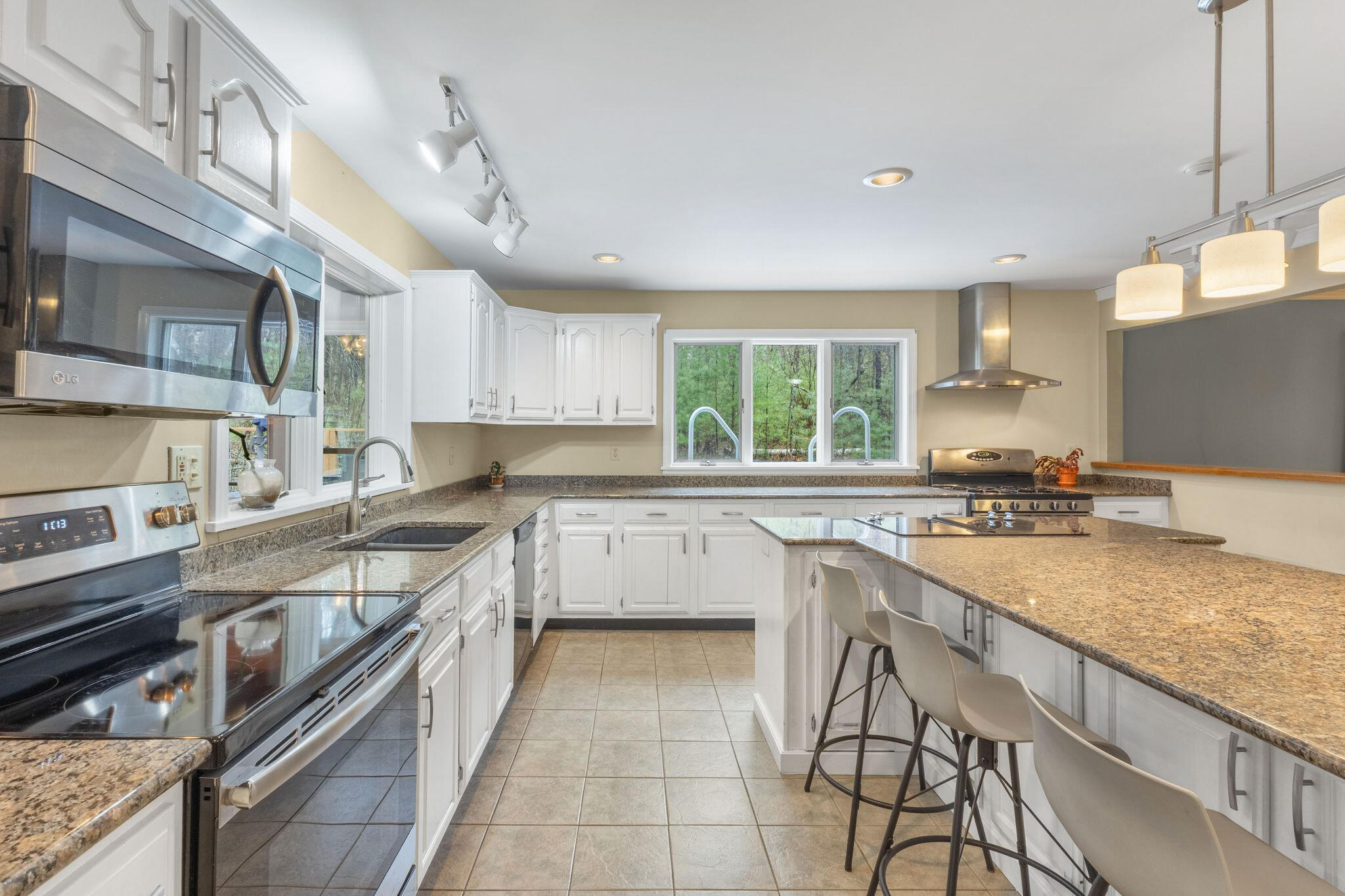 148 Spiller Hill Road Property Photo 16