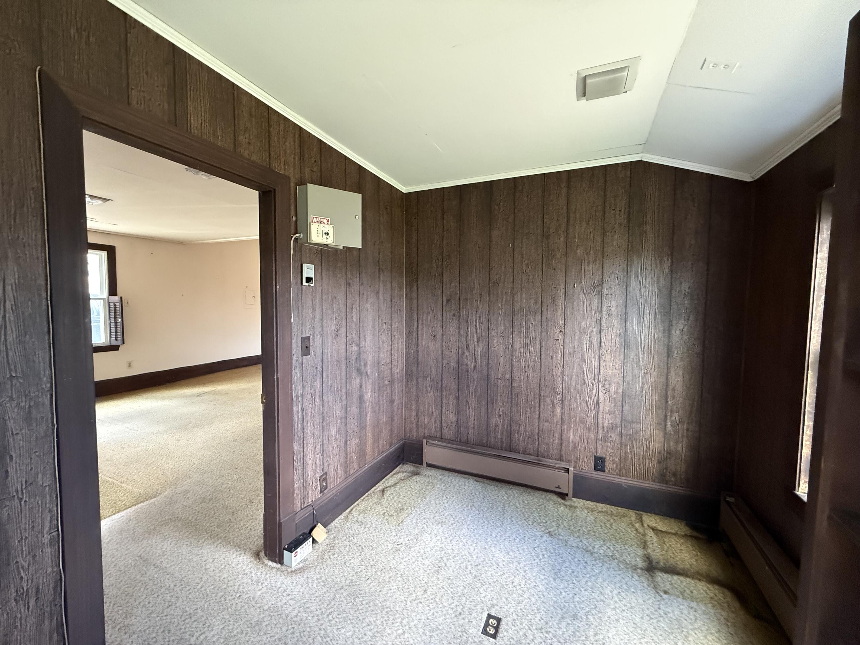 865 N Main Street Property Photo 16