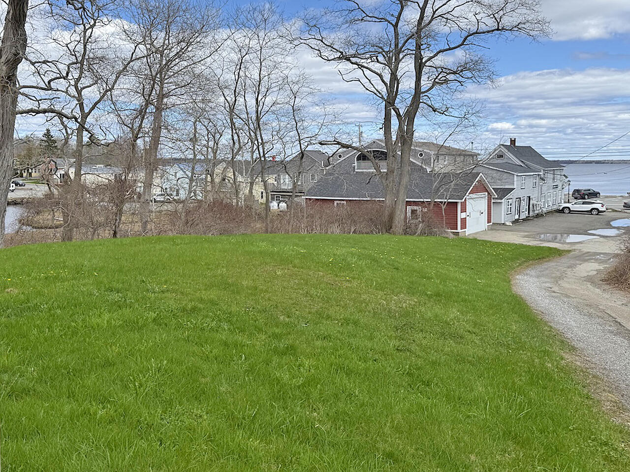 11 Overlook Road Property Photo 8