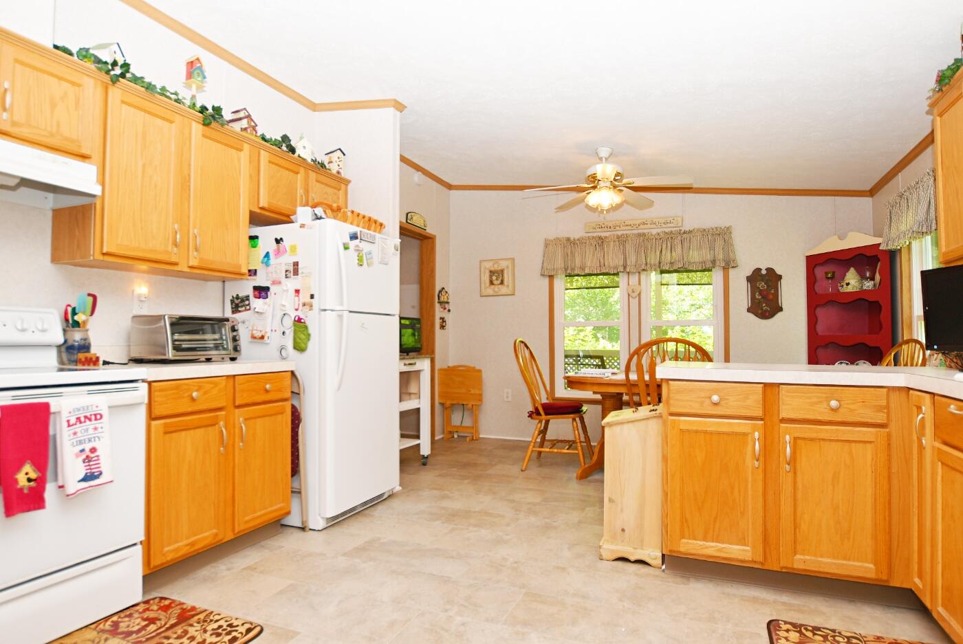 47 Whistle Stop Circle Property Photo 32