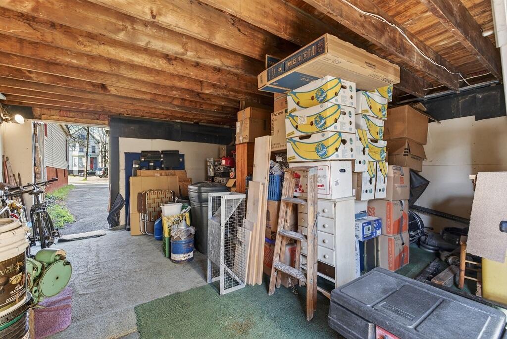 30 Dow Street Property Photo 26