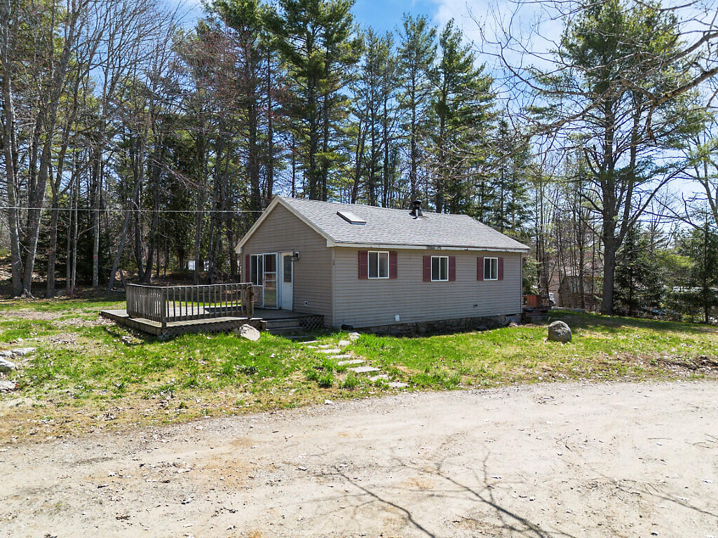 24 Indian Drive Property Photo 1