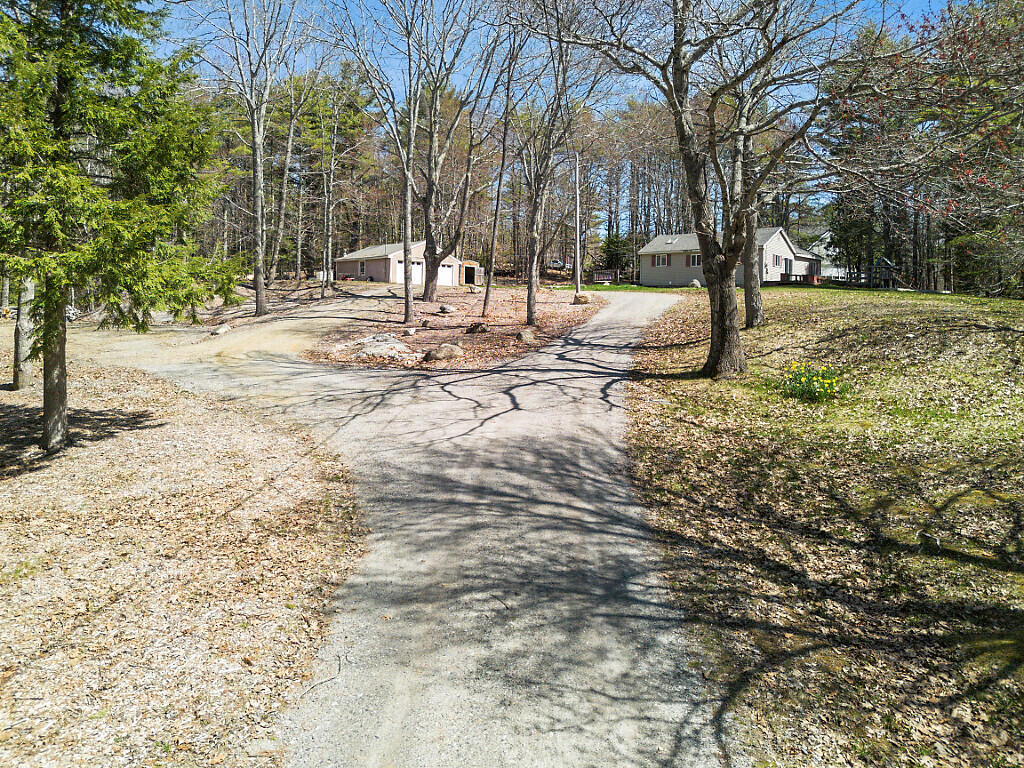 24 Indian Drive Property Photo 2