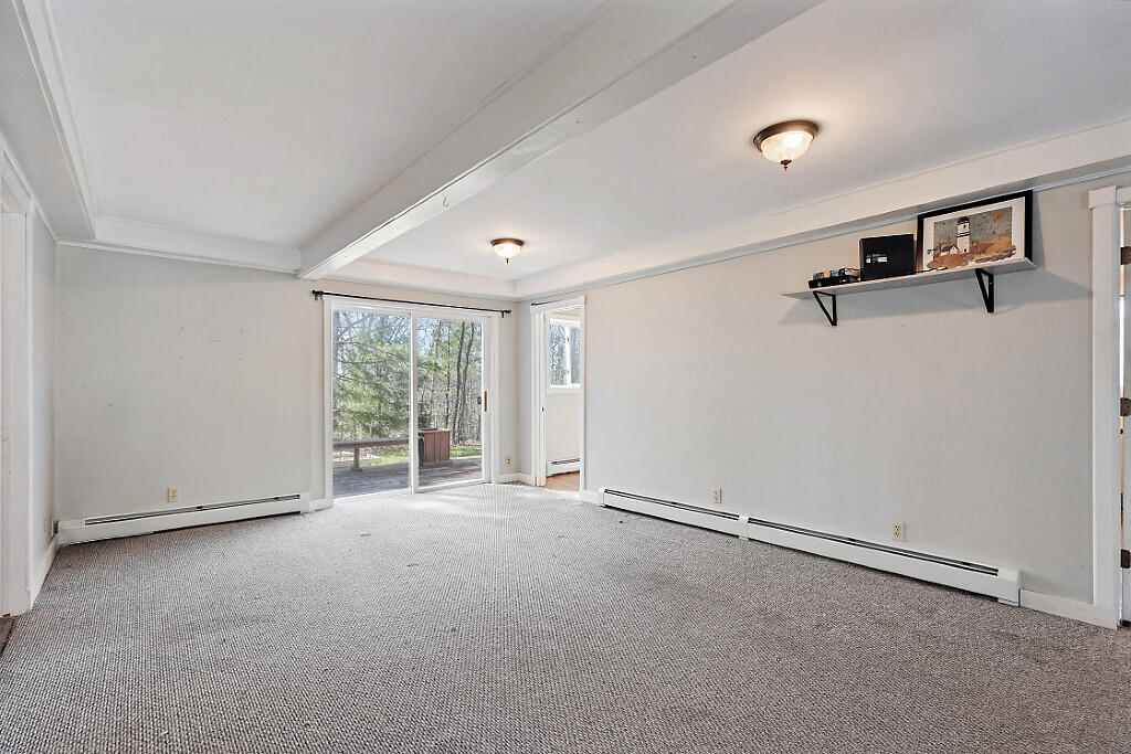 24 Indian Drive Property Photo 4