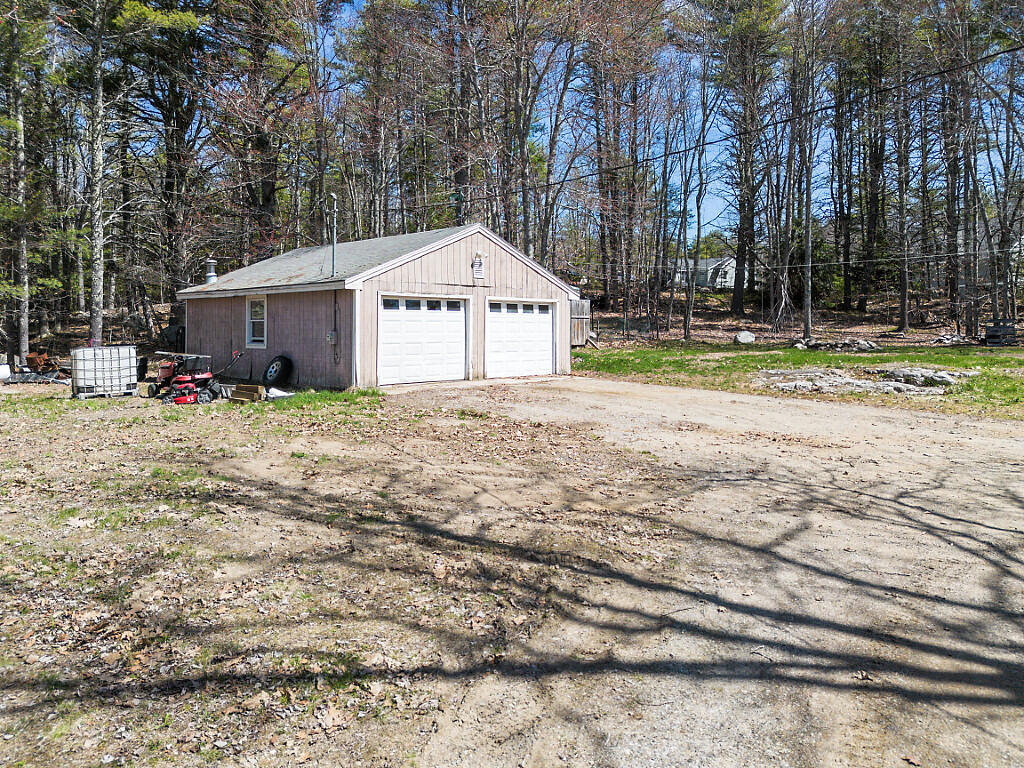 24 Indian Drive Property Photo 10