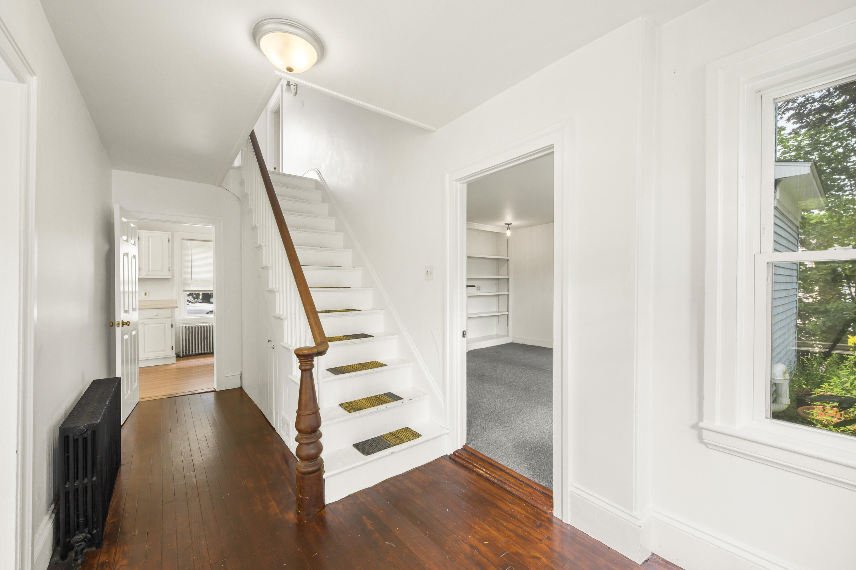 9 Pleasant Street Property Photo 3