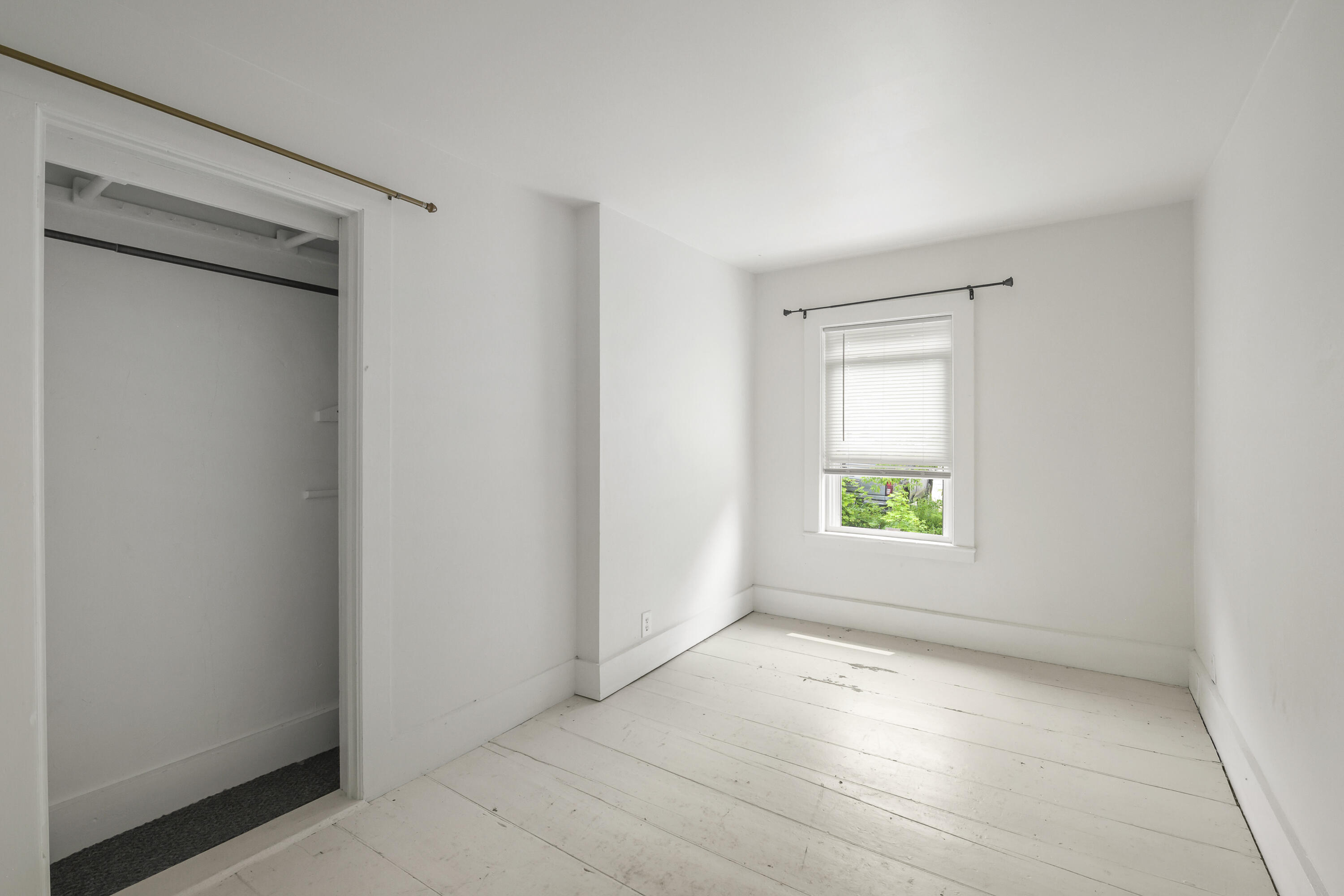9 Pleasant Street Property Photo 25