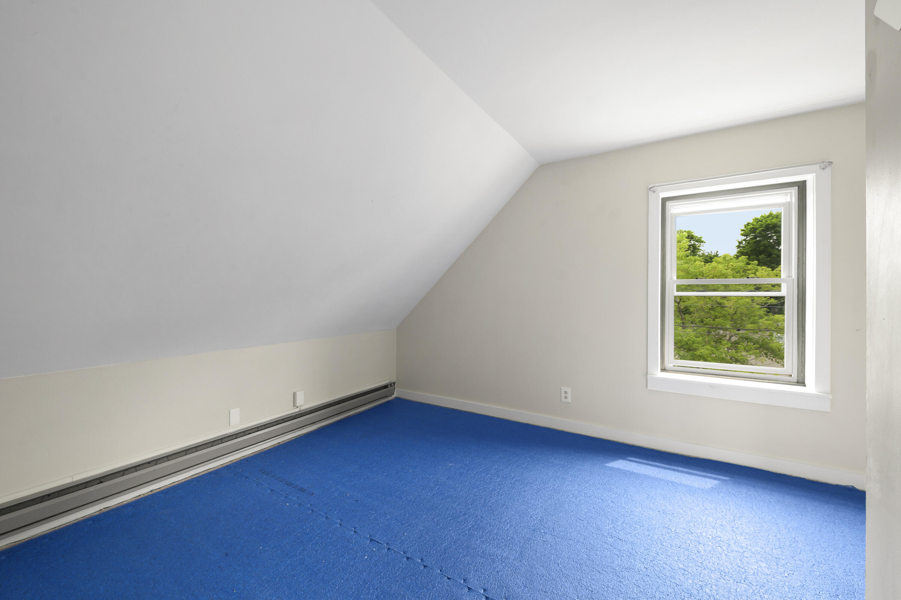 9 Pleasant Street Property Photo 34