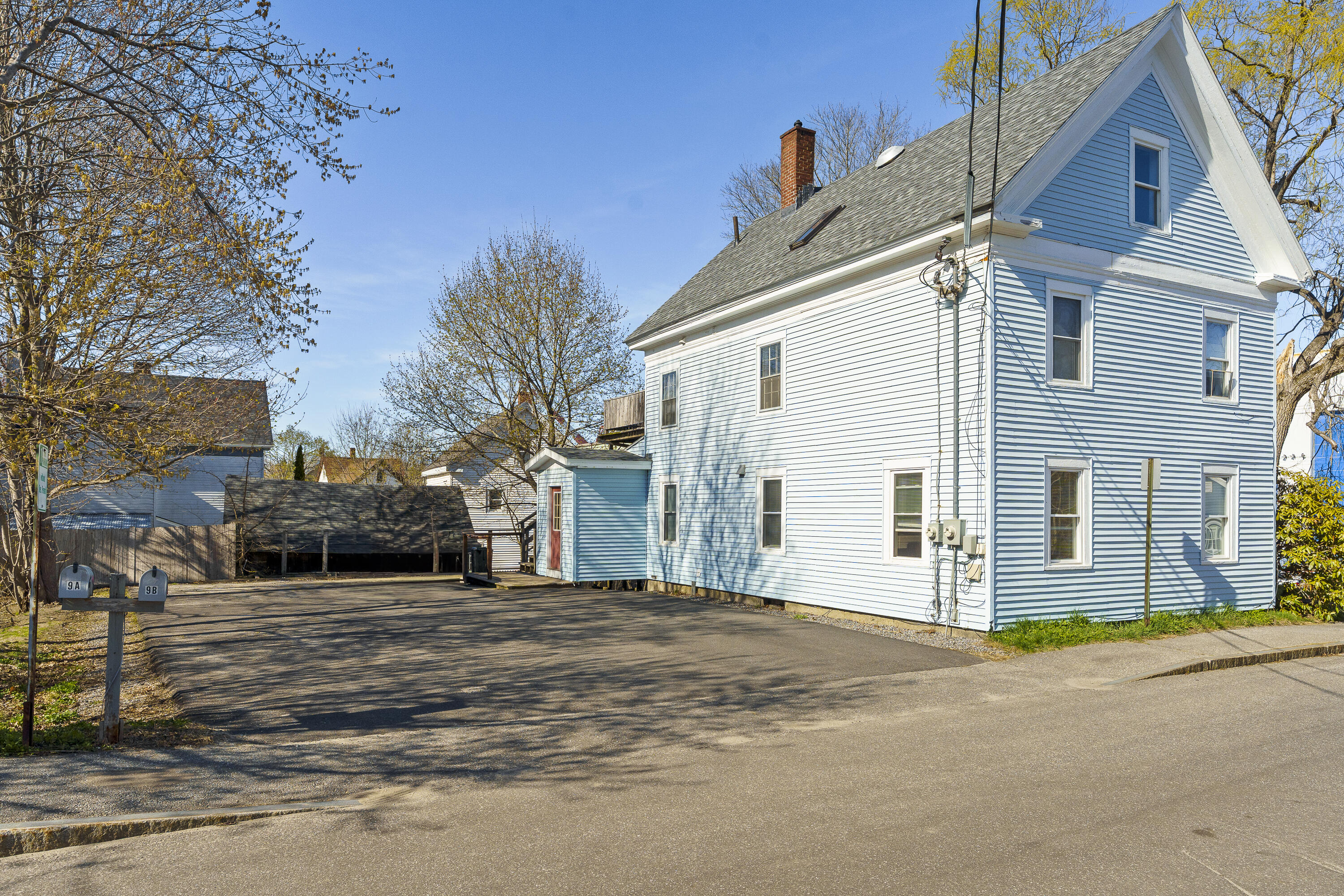 9 Pleasant Street Property Photo 36