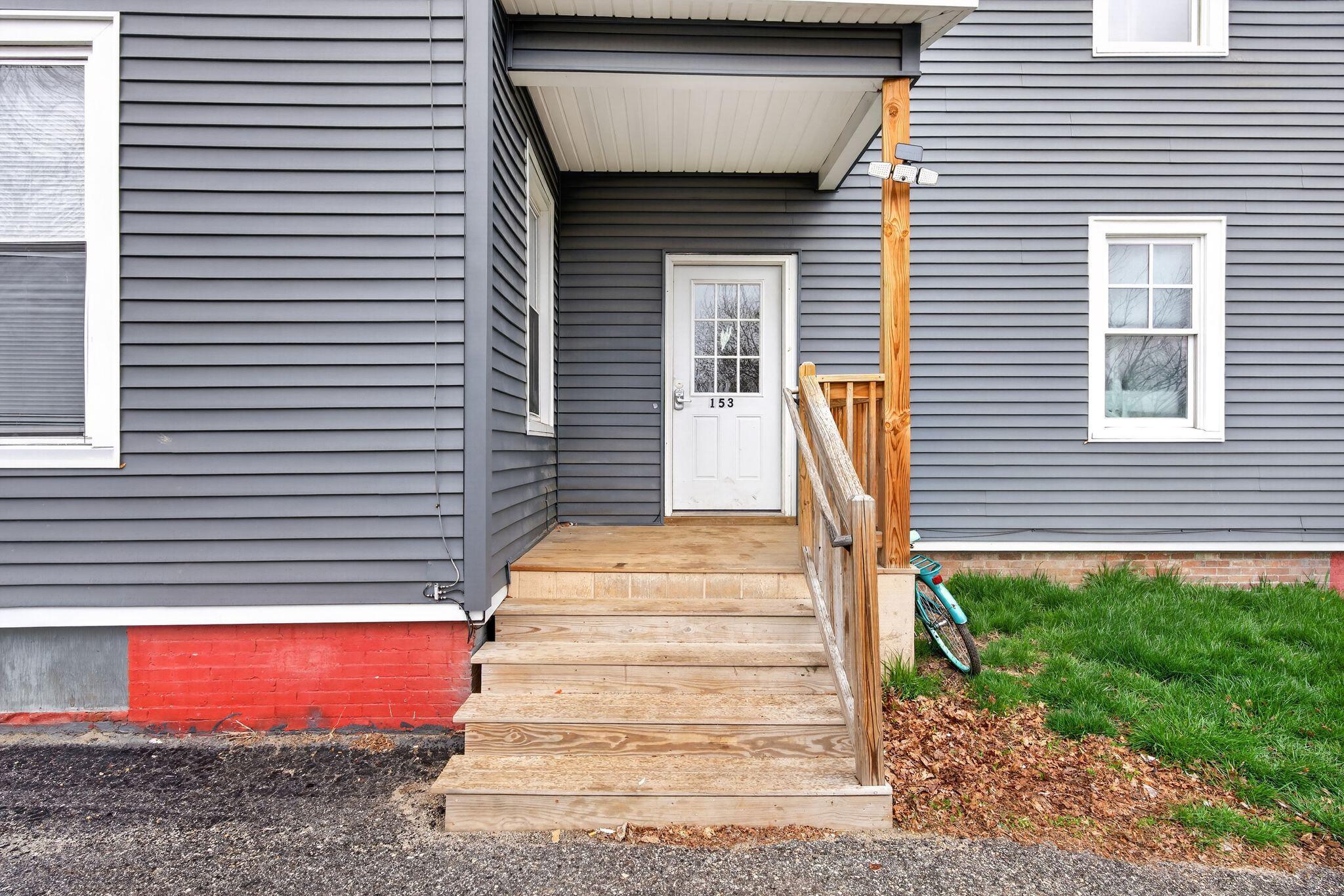 151 Horton Street Property Photo 4