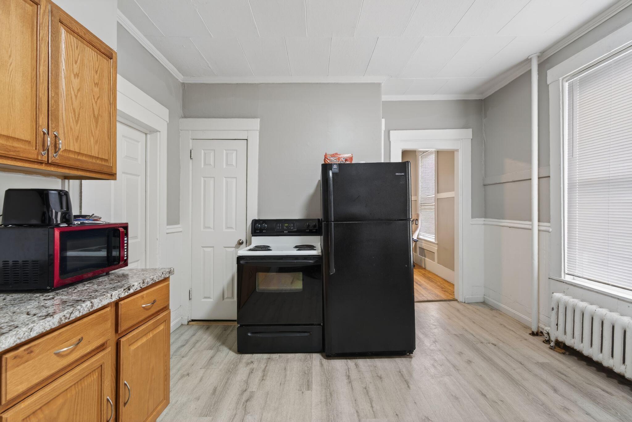 151 Horton Street Property Photo 7