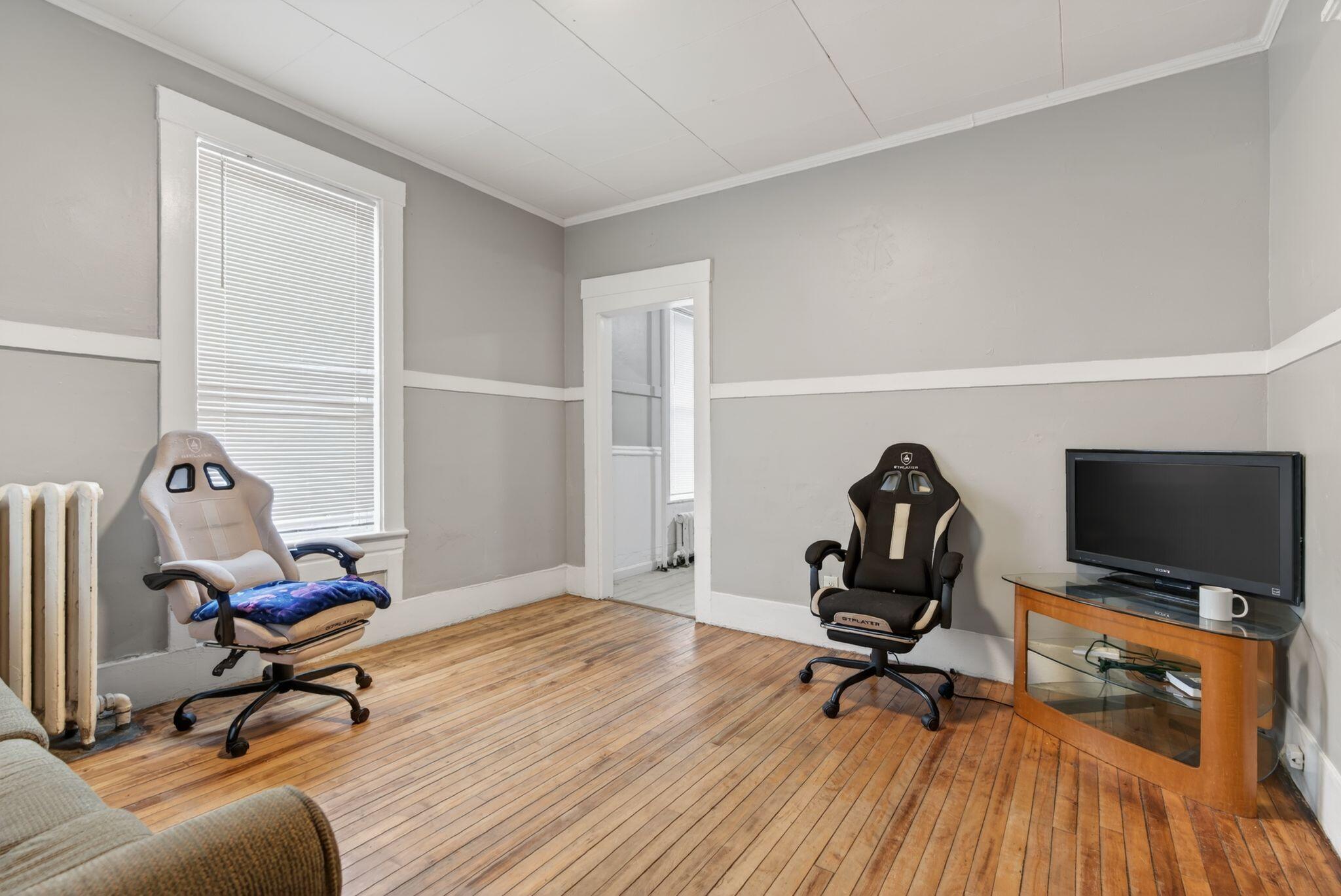 151 Horton Street Property Photo 8