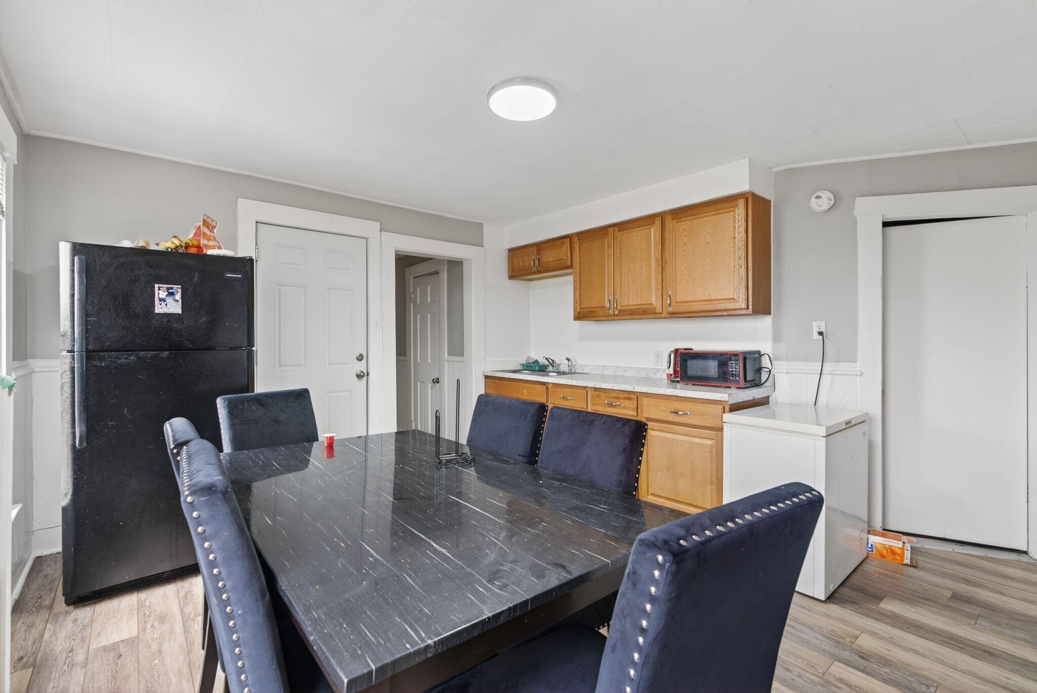 151 Horton Street Property Photo 9
