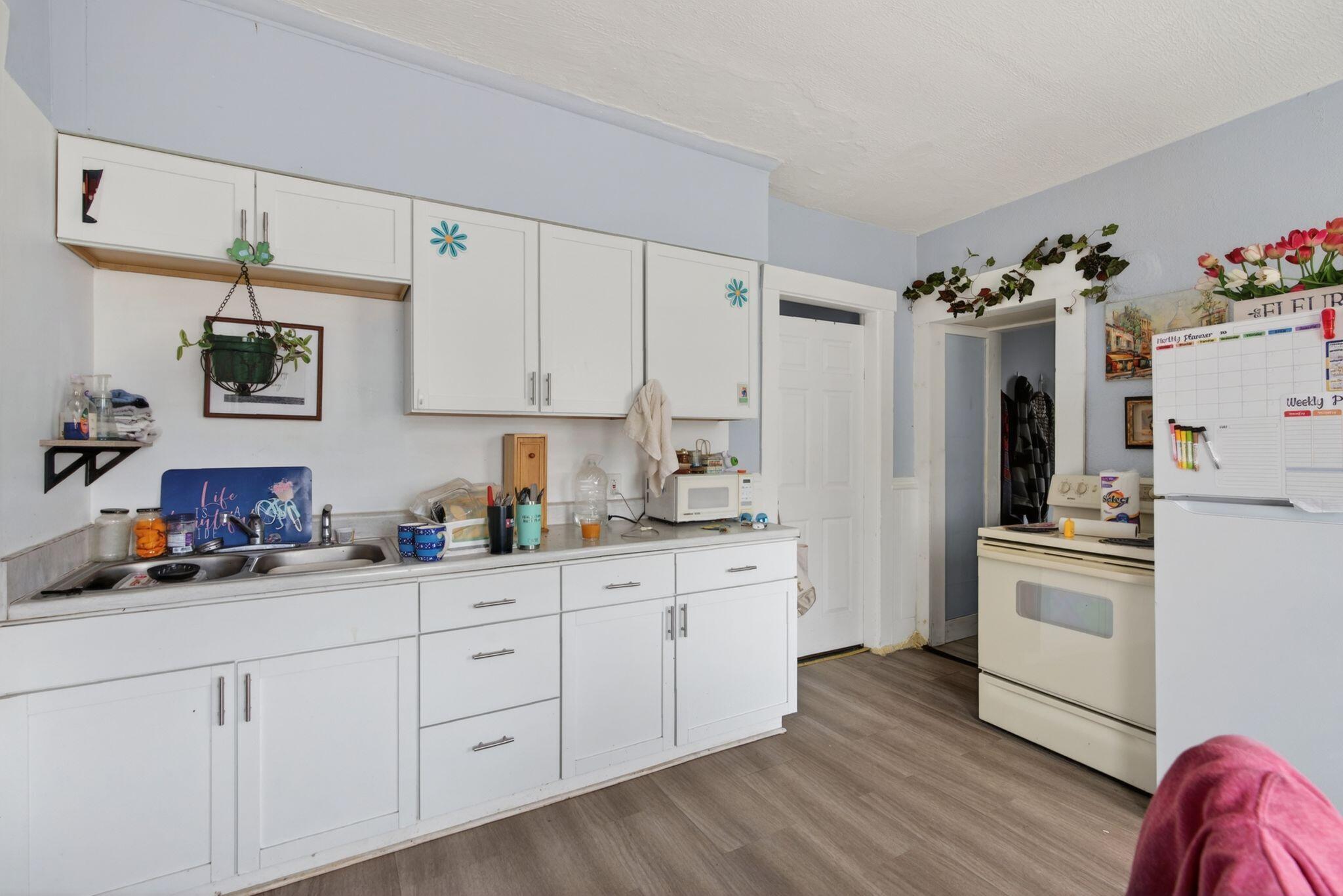 151 Horton Street Property Photo 16