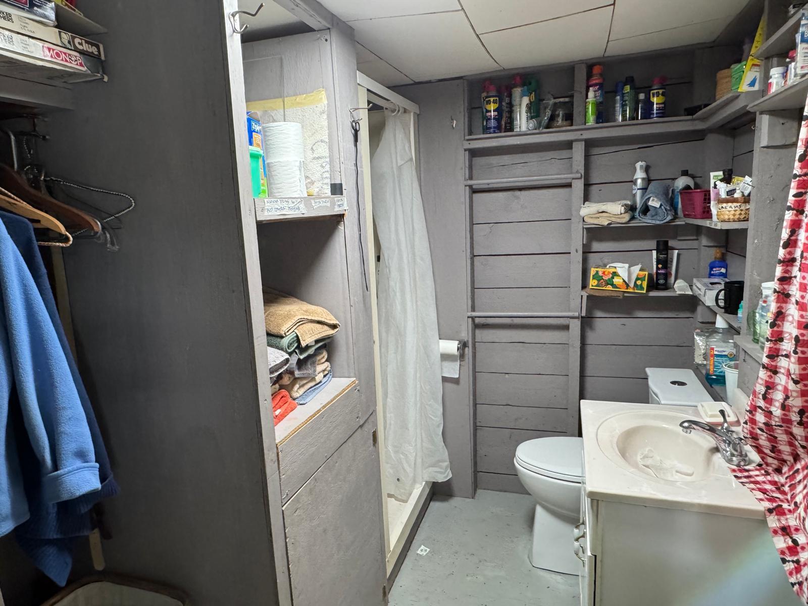 298 West Road Property Photo 32