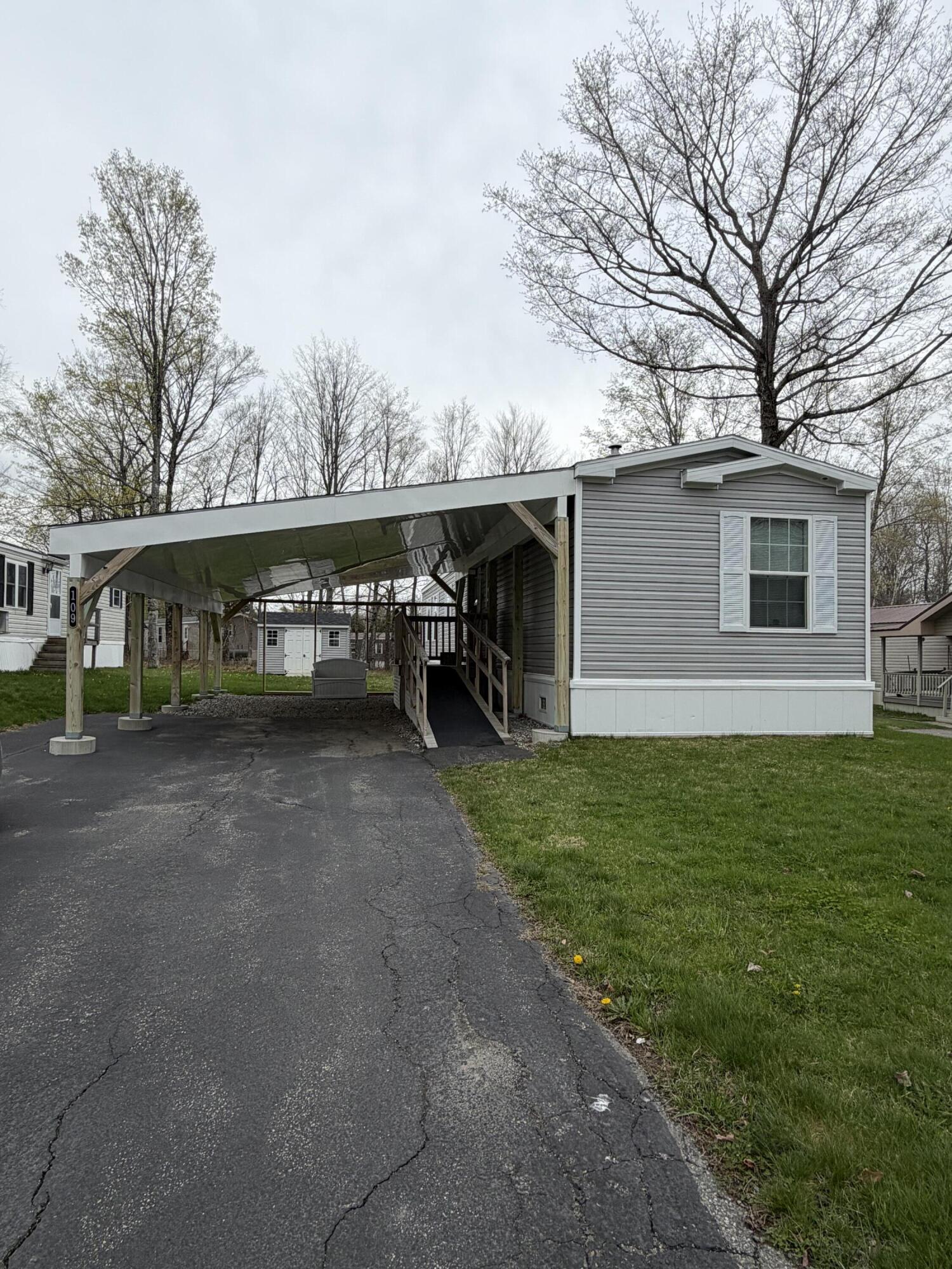 109 Birch Hill Property Photo 3