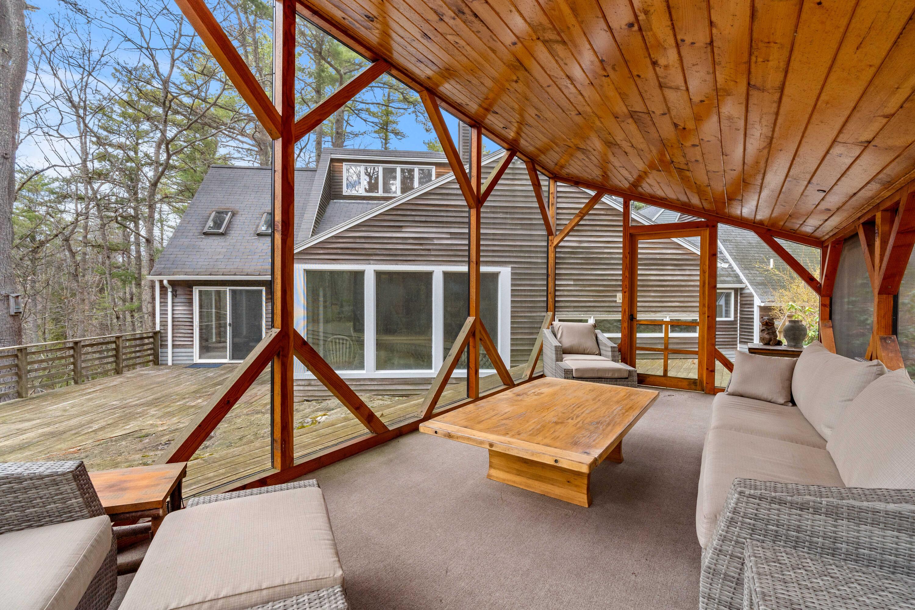 54 Stonetree Road Property Photo 47
