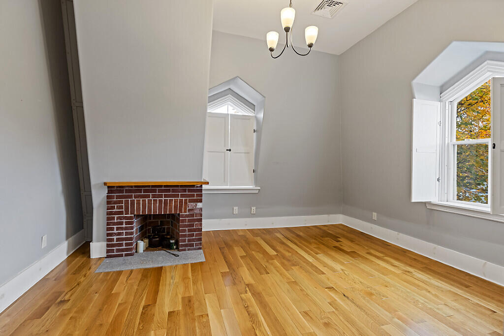 15 Middle Street 3 Property Photo 7