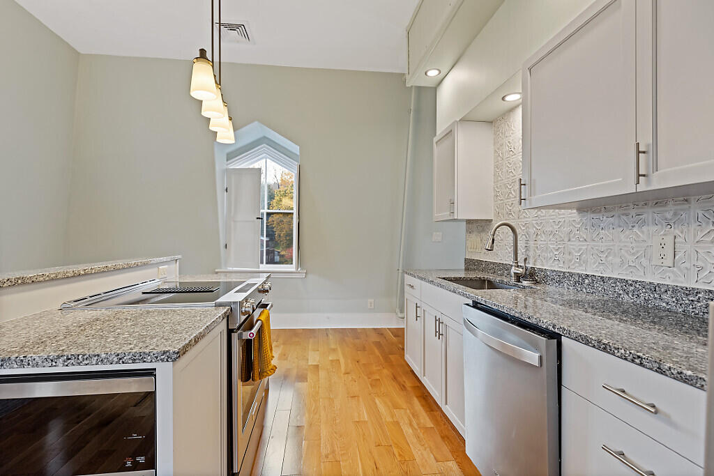 15 Middle Street 3 Property Photo 13