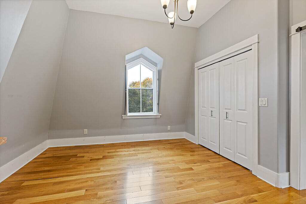 15 Middle Street 3 Property Photo 23