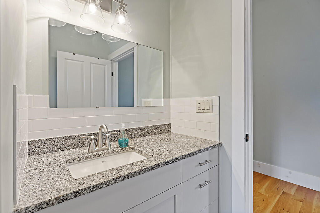 15 Middle Street 3 Property Photo 30
